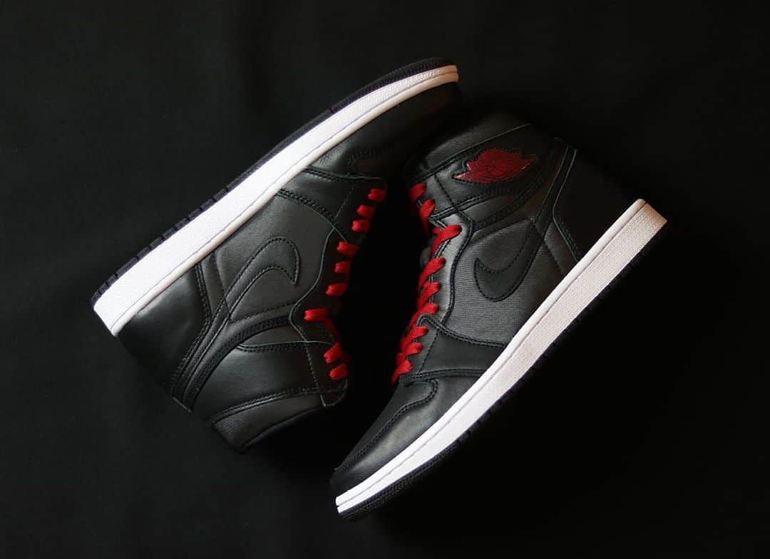 A+Sさんのインスタグラム写真 - (A+SInstagram)「2020 .1 .18 (sat) in store ■NIKE AIR JORDAN 1 RETRO HIGH OG COLOR : BLACK×GYM RED SIZE : 26.0cm - 29.0cm PRICE : ¥16,000 (+TAX) ・ #a_and_s #NIKE #JORDAN #JUMPMAN #JUMPMAN23 #JORDANBRAND」1月17日 17時59分 - a_and_s_official