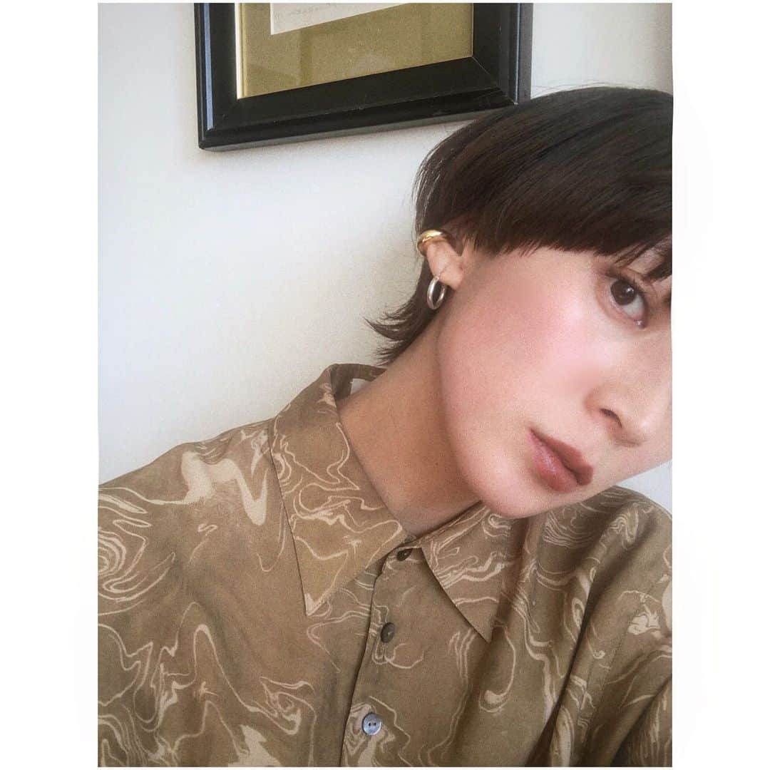 吉田怜香さんのインスタグラム写真 吉田怜香instagram 最近よくつけてるイヤカフ 今日入荷のやつです コロンとしてるのが好き Round Hoop Earcuff 3 300 そして今週から Springの入荷がスタート 少しずつですが ほしいものたくさんあるので嬉しい