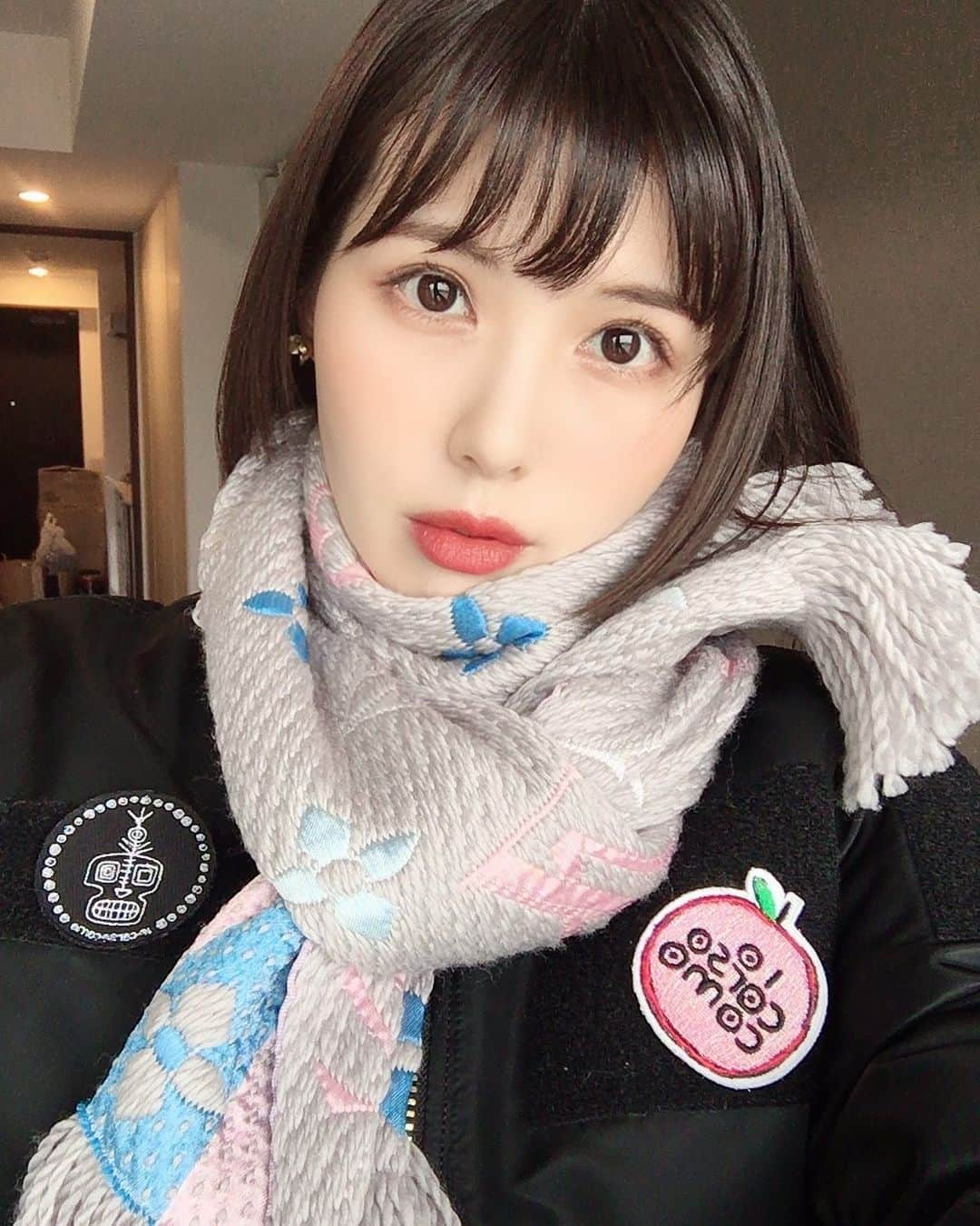 ふしみ彩香さんのインスタグラム写真 - (ふしみ彩香Instagram)「Twitterに載せて終わっちゃうからインスタ過疎っちゃう。 今年の冬はあったかいね〜 #selfie #selca #自撮り」1月17日 18時22分 - tibino31