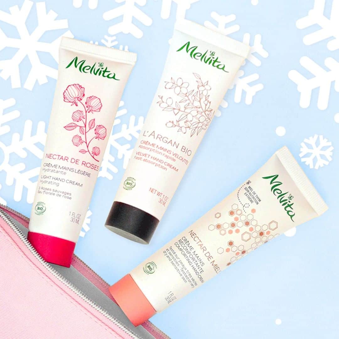 Melvita Officialのインスタグラム：「❄ 1,2,3 on protège ses mains !  Chouchoutez-les avec nos crèmes bio pour vous offrir une peau douce jusqu’au prochain printemps. Miel, Argan ou Rose ... qu'allez-vous choisir?  #Melvita #hands #bio #hiver #cosmetiquebio #winter #beauty #mains」