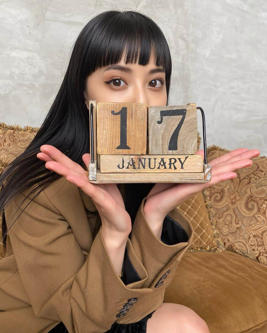 藤井夏恋さんのインスタグラム写真 - (藤井夏恋Instagram)「JANUARY 17🤎🤎」1月17日 19時04分 - fujiikaren_official