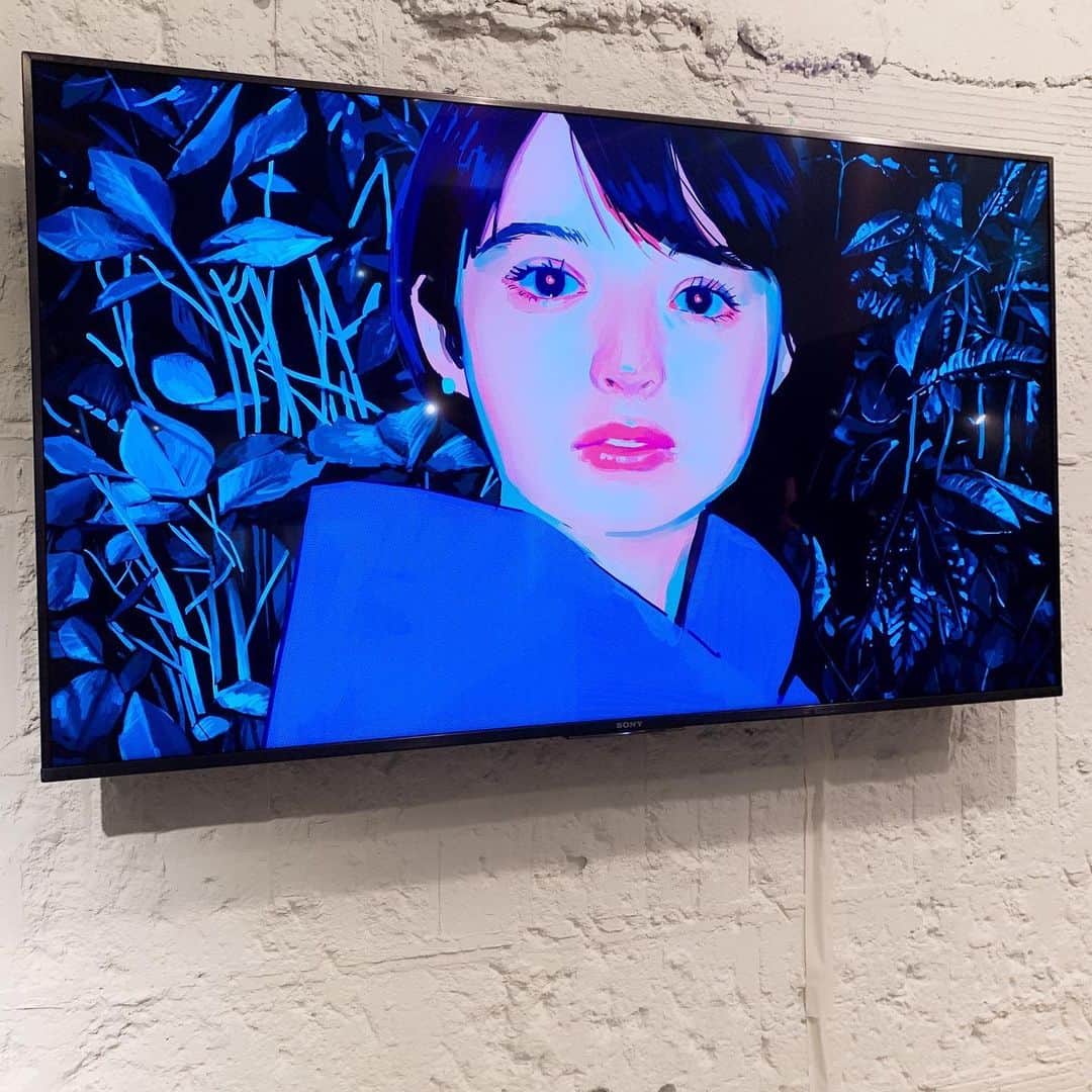 MILKFED.さんのインスタグラム写真 - (MILKFED.Instagram)「MAYU YUKISHITA Solo Exhibition “Change Me”﻿ by JOINT ART BOX curated by yasumasa yonehara﻿ 本日より1/25(土)まで開催中です！！﻿ ﻿ MILKFED.のアイテムを着た女の子が描かれたLS Tシャツ、トートバッグが、ギャラリーでも発売しています！﻿ ﻿ ぜひお立ち寄り下さい。﻿ ﻿ ■MILKFED.×MAYU YUKISHITA LS TEE ﻿ ¥6,500＋TAX  WHITE、BLACK SIZE：M,L﻿ ﻿ ■MILKFED.×MAYU YUKISHITA TOTE ﻿ ¥2,800＋TAX  WHITE、BLACK﻿ ﻿ MAYU YUKISHITA Solo Exhibition “Change Me”﻿ by JOINT ART BOX curated by yasumasa yonehara﻿ ﻿ 【日時】2020年1月17日(金) – 2020年1月25日(土) 11:00 – 20:00﻿ ※LASTDAY UNTIL 19:00﻿ Reception Party：2020年1月17日(金) 18:00 – 22:00﻿ 【場所】JOINT GALLERY / 東京都神宮前3-25-18 THE SHARE 104  #milkfed #milkfedjp #ミルクフェド #ミルフェ #雪下まゆ #ガーリーストリート #fashion #kawaii #mayuyukishita @_mognemu @yone69harajuku」1月17日 19時13分 - milkfedjp