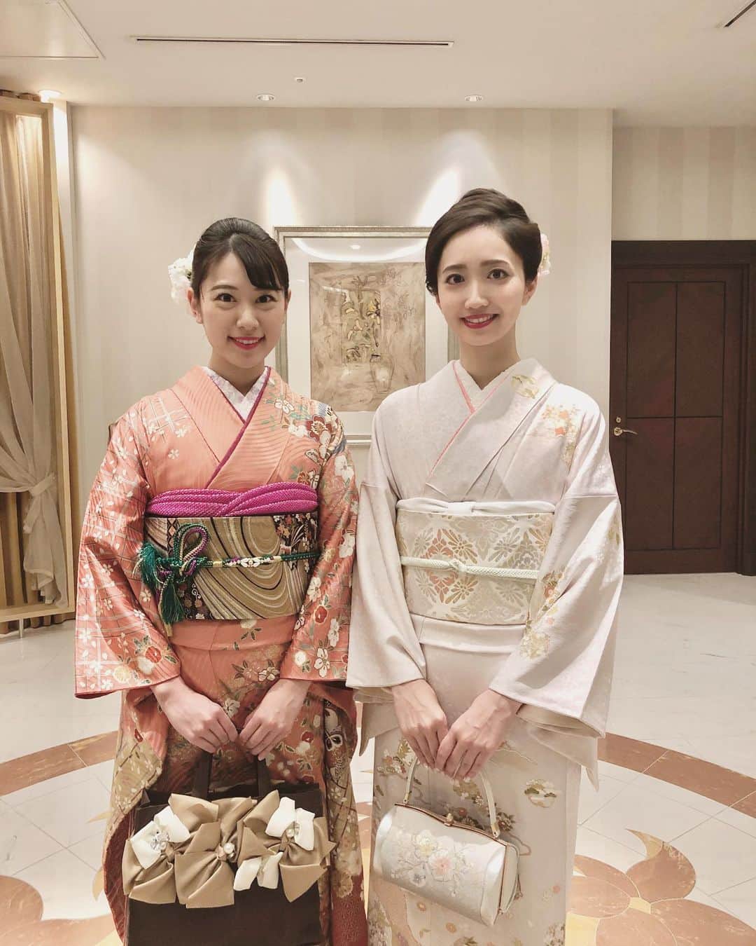 曲渕伊代のインスタグラム：「6年目は明るくてチャーミングなまみちゃんと🧡 先輩っこだけど後輩もかわいいなあ☺️」