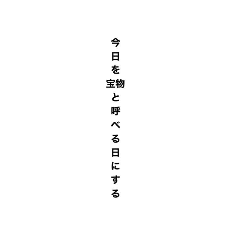のインスタグラム：「・ ・ ・ この経験はいつか【宝物】になるからと支えてくれた母。 ・ 講演会を何度かやらせて頂くことで、引退した今改めて家族の大切さを感じる。 ・ そして【今日】という日を大切に過ごせたかなと振り返ると、もっとうまく時間を使えたんじゃないかと反省する事の方が多い。 ・ また【明日】の目標ができました。 ・ ・」