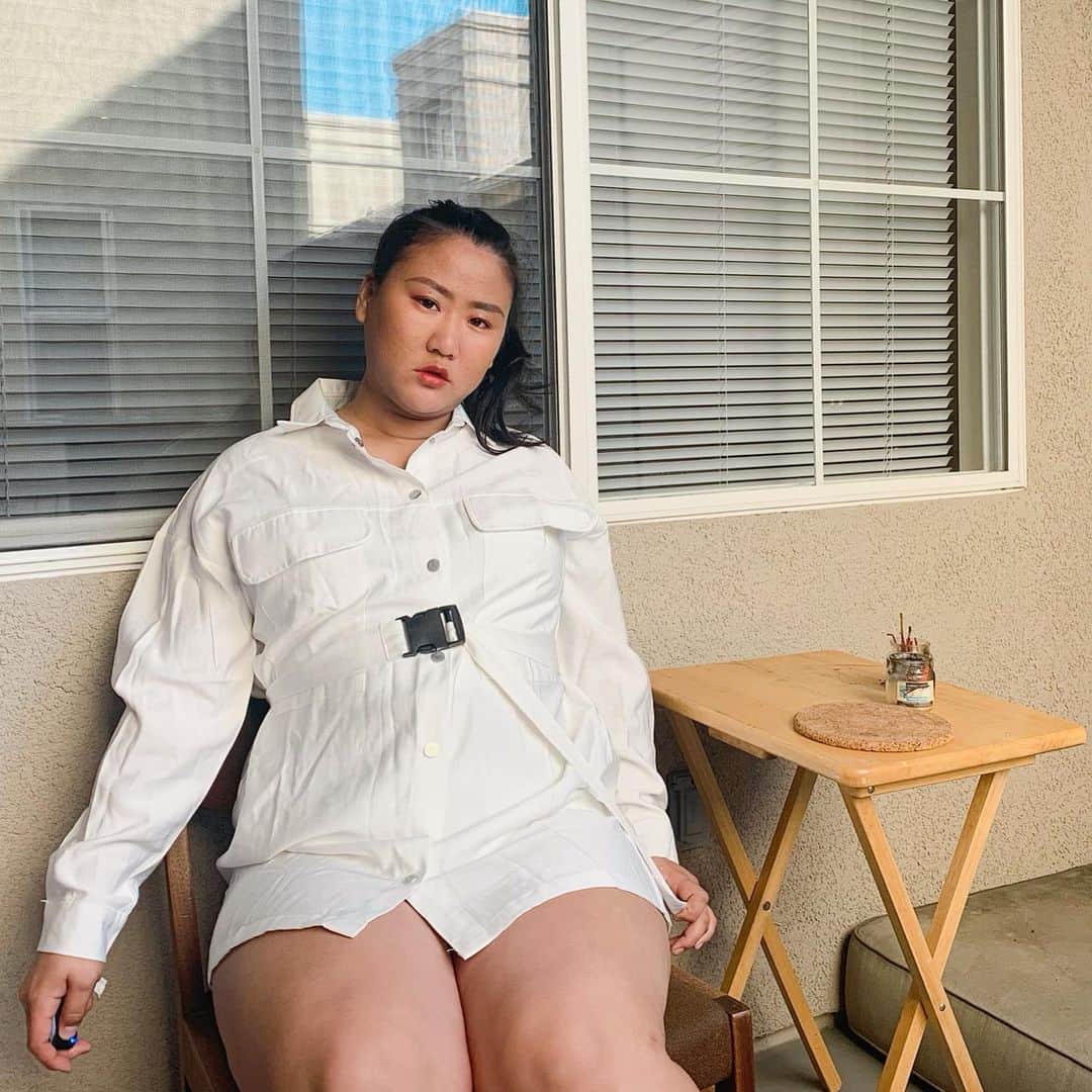 藤井美穂のインスタグラム：「I’m just waiting you serve me a breakfast. @femmeluxefinery #femmeluxegal」