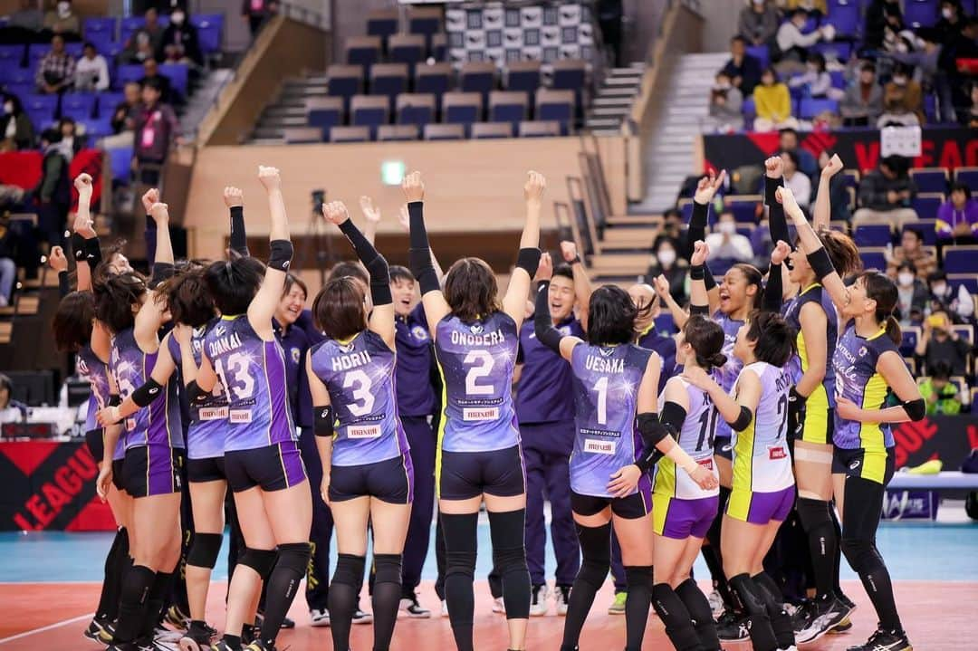 入澤まいさんのインスタグラム写真 - (入澤まいInstagram)「🐰🏐 . 2019/20シーズンV.LEAGUE DIVISION1 . 私たち日立リヴァーレは リーグ戦を9位という結果で終えました。 決して納得のいく結果ではありませんでしたし、 私個人としても悔しさが残りましたが これをしっかりと受け止め、 切り替えてまた頑張っていきます。 . なかなか勝てなくて 厳しい戦いが続いた中でも 信じて応援してくださった方々、 本当にありがとうございました!!! これからも日立リヴァーレの応援を よろしくお願いします🙇🏻‍♀️🐰 . いつも素敵な写真を撮ってくださり ありがとうございます🙇🏻‍♀️ 使わせて頂きました❤︎" ･ #Vリーグはバレーだよ #日立リヴァーレ🐰」1月17日 22時33分 - mai_irisawa_0602