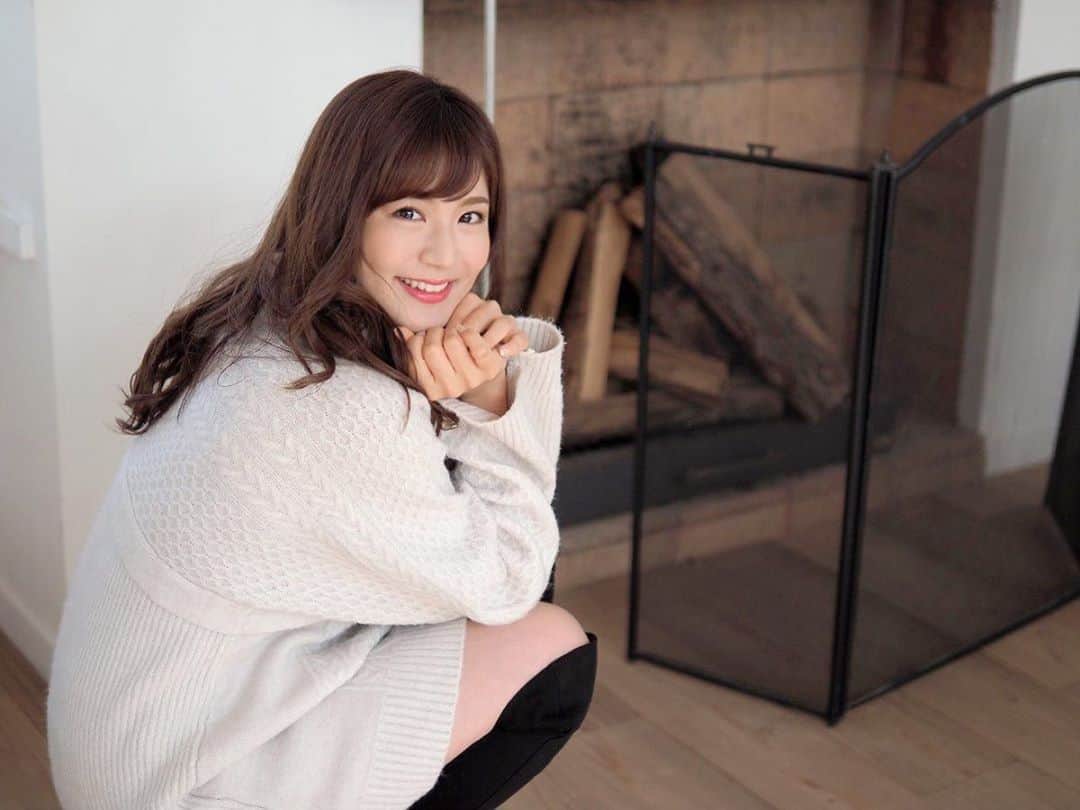 那津あやこのインスタグラム：「ぬくぬくしたい…🥺❤️﻿ ﻿ ﻿ ﻿ #那津あやこ #あやや #rq #racequeen #レースクイーン #モデル #タレント #女子アナ #ニット #ワンピース #もこもこ #コーデ #code #cold #winter #wear #instagood #follow #﻿smile #cute #model #talent #撮影 #japan #japanesegirl #instagram #photography #followme」