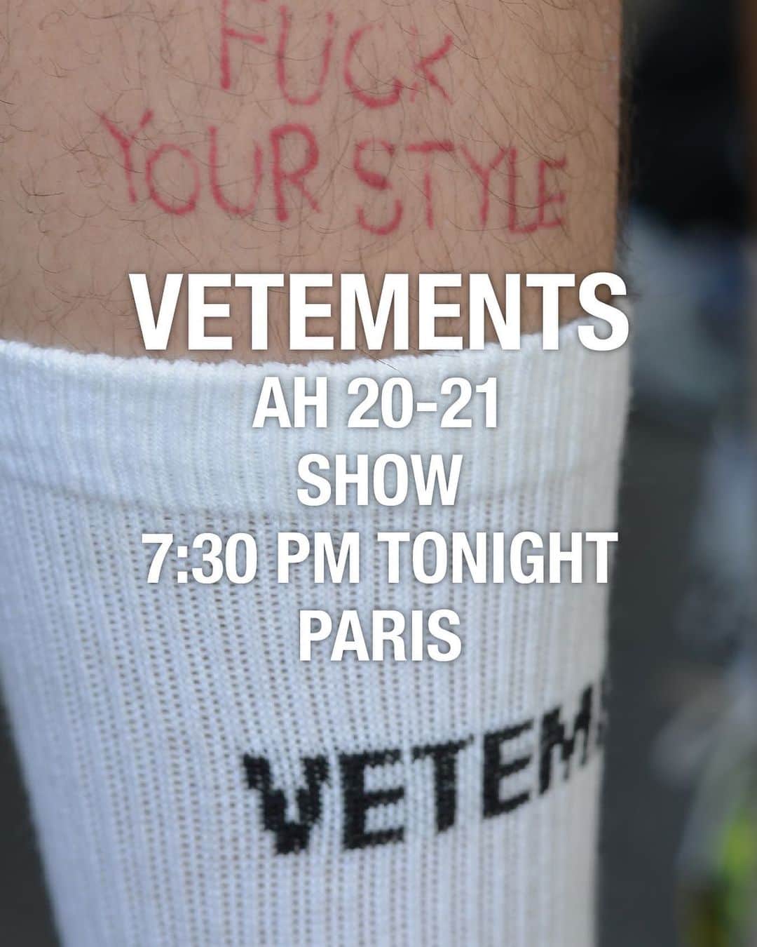 ヴェトモンさんのインスタグラム写真 - (ヴェトモンInstagram)「VETEMENTS FALL WINTER 20-21 SHOW - TONIGHT 7:30 PM - PARIS #NEWVETEMENTS」1月17日 23時04分 - vetements_official