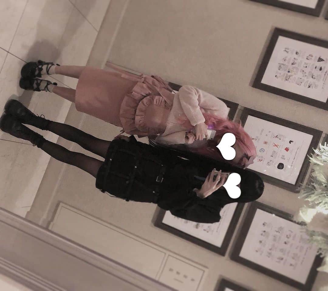 白雪姫乃さんのインスタグラム写真 - (白雪姫乃Instagram)「. . 兎愛ちゃんと❤︎ #1201 🎀🖤」1月18日 0時23分 - heav_en_ly
