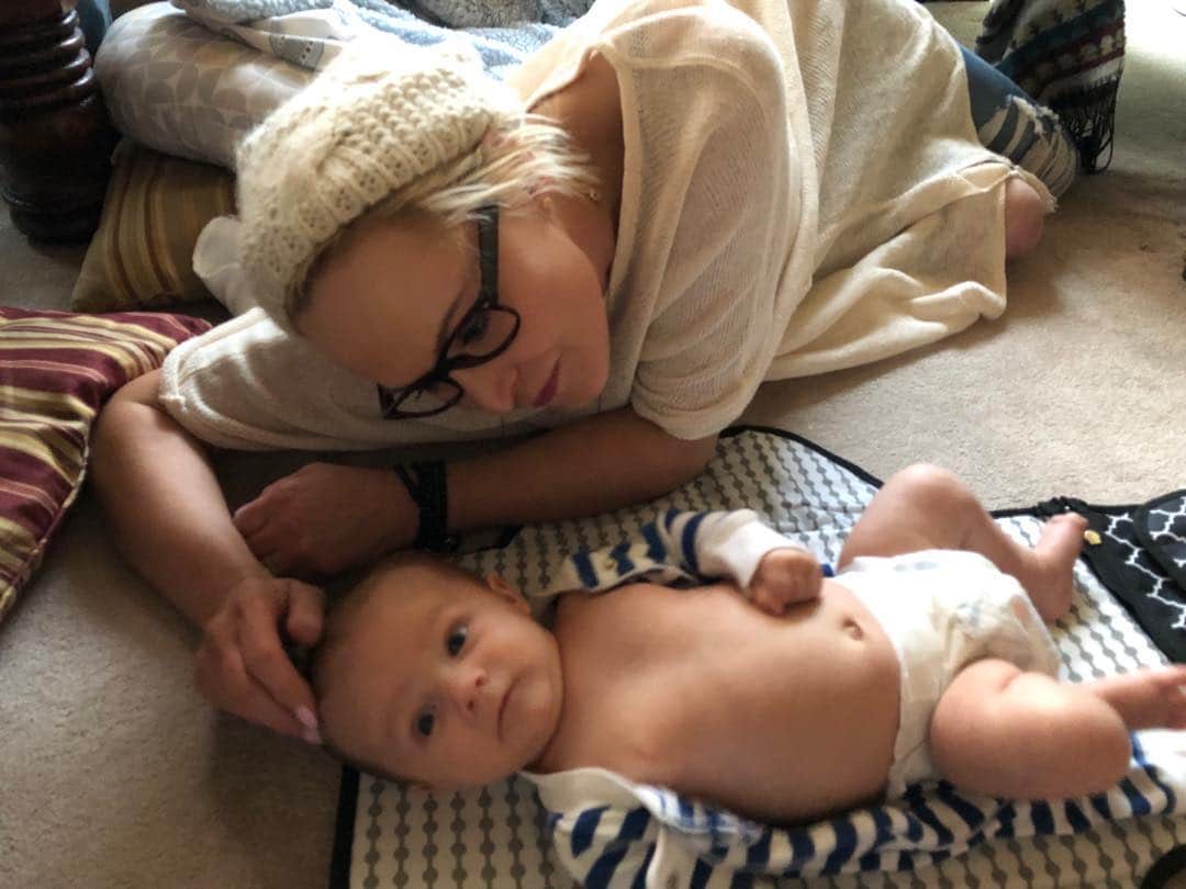 ジョシー・ビセットのインスタグラム：「1 year ago today! @arg_pnw @her.amazing.life #henry  #lovehimsomuch」