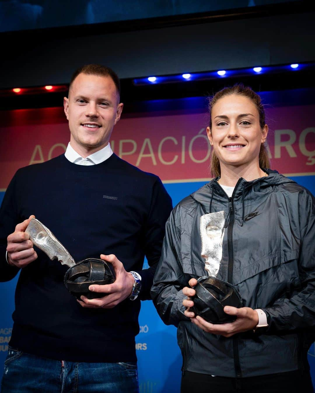 FCバルセロナさんのインスタグラム写真 - (FCバルセロナInstagram)「🙌 Marc ter Stegen and Alexia Putellas have received the Barça Players Association Award for fair play. 👍 @mterstegen1 y @alexiaps94 han recibido el 'Premi Barça Jugadors' por su juego limpio 💙❤️ Ter Stegen i Alexia, premiata pel @fcbjugadors」1月18日 2時05分 - fcbarcelona