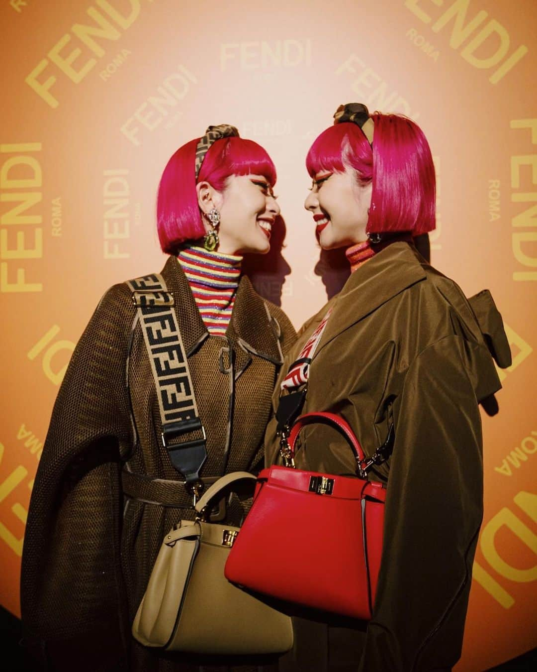 AMIさんのインスタグラム写真 - (AMIInstagram)「@fendi  @fisforfendi ❤️🌹 #FendiSolarDream #Fendi」1月18日 2時15分 - amixxamiaya