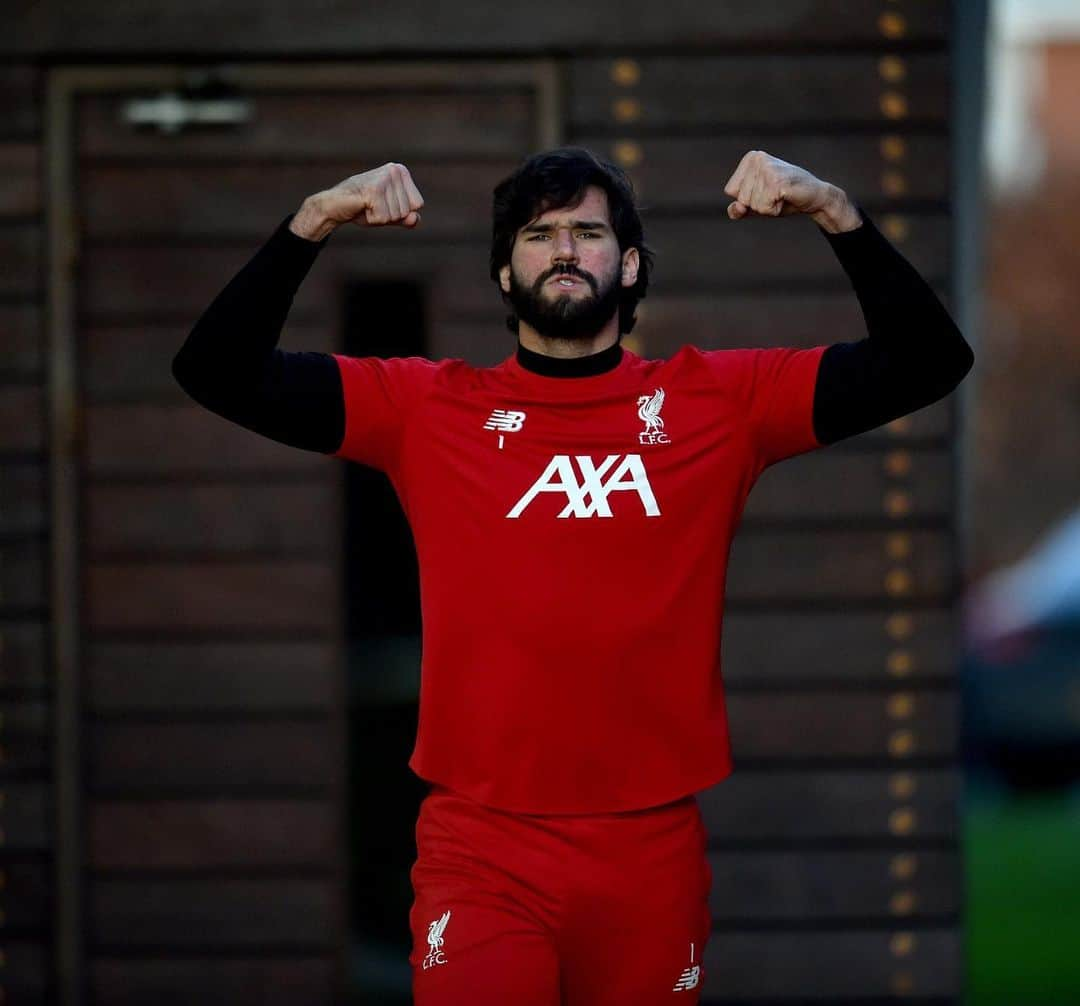 アリソン・ベッカーさんのインスタグラム写真 - (アリソン・ベッカーInstagram)「Training session!! #AB1」1月18日 4時55分 - alissonbecker