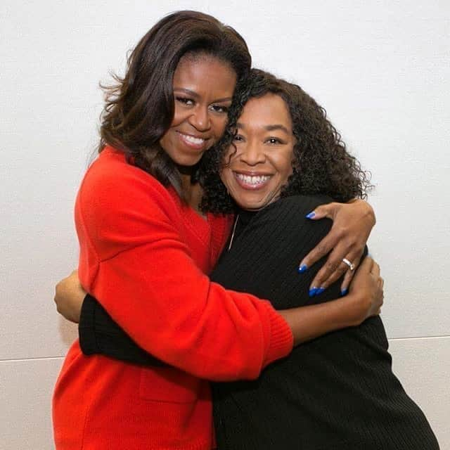 ションダ・ライムズさんのインスタグラム写真 - (ションダ・ライムズInstagram)「Happy birthday, @michelleobama! The world is better because you’re in it.」1月18日 4時56分 - shondarhimes