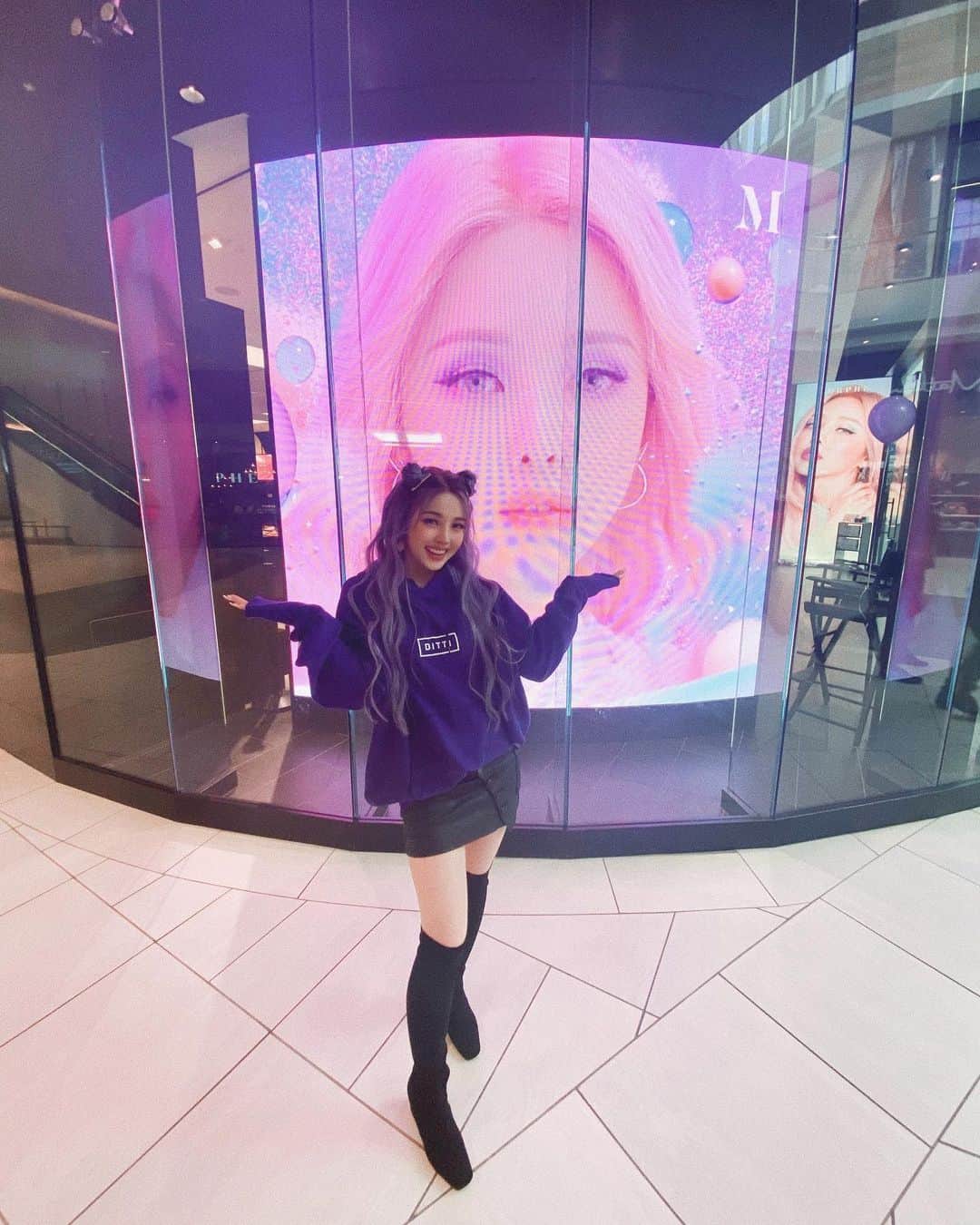 ポニーのインスタグラム：「If you see me, Tag me!💜」