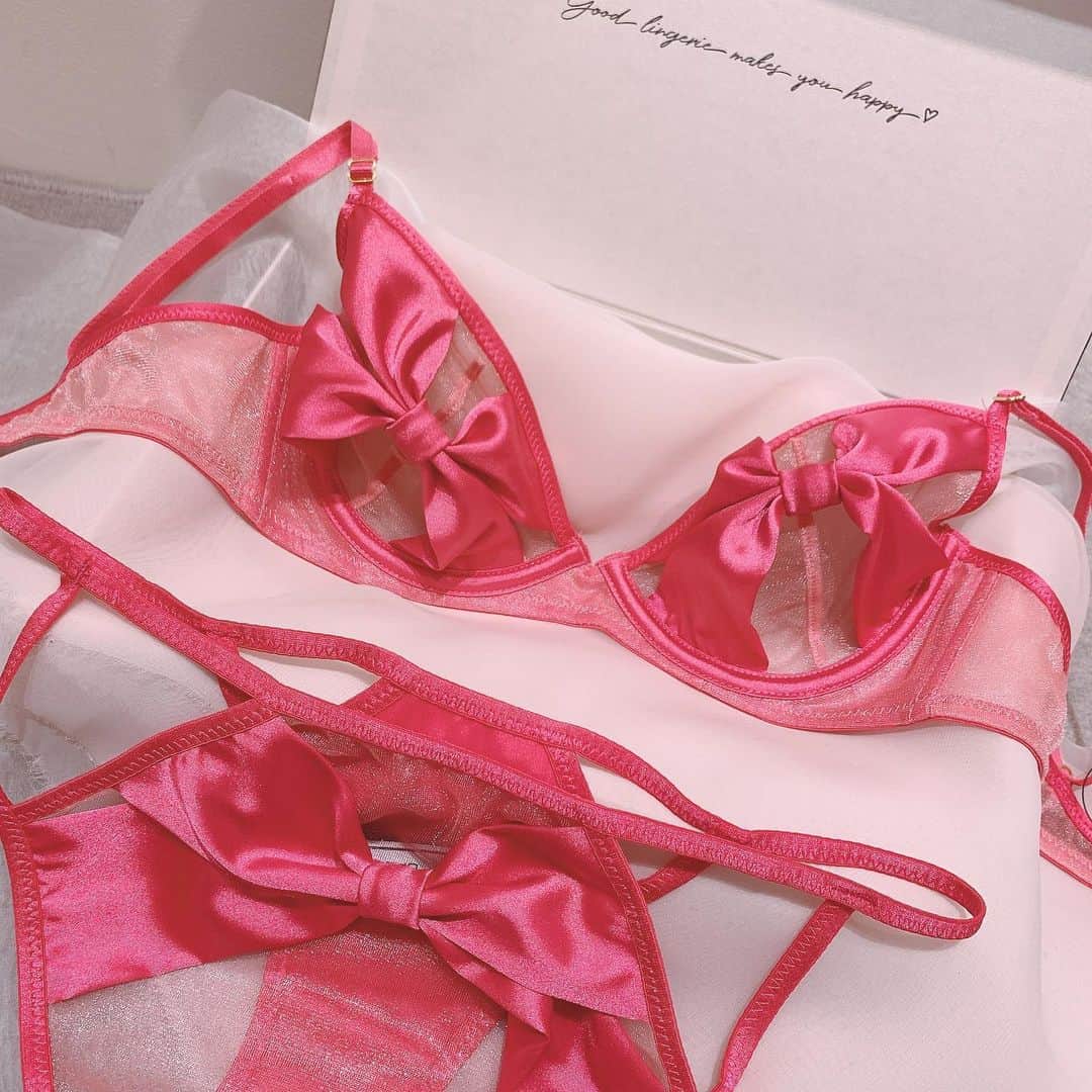 Ravijour札幌4丁目プラザ店のインスタグラム：「coming soon\( ˆoˆ )/💓 ブログ更新しました‼️ 気になった方はTOPのURLから 飛んでください✈️ #ravijour #ravijourstaff  #ravijourofficial  #ラヴィジュール」