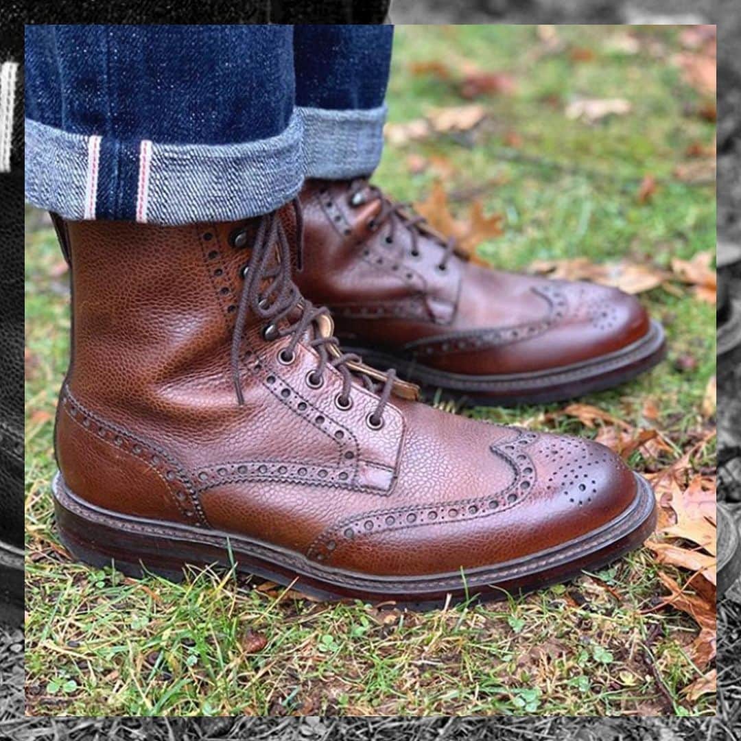 のインスタグラム：「Islay in Dark Brown Scotch Country Grain – photo credit @sharaduniyal #crockettandjones #madetobeworn #customerimages」