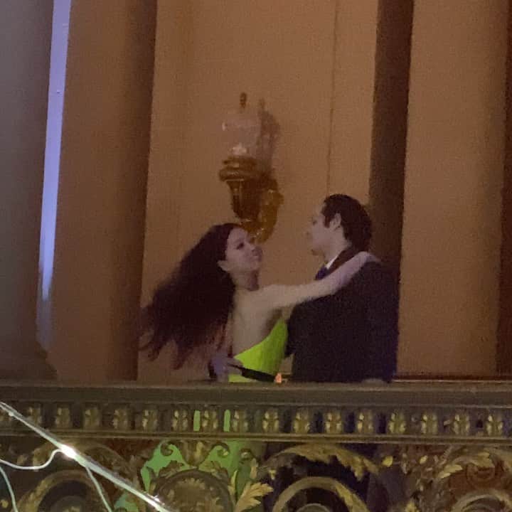 のインスタグラム：「Last night’s gala party after the show. We were waltzing at the city hall. Tonight we will be waltzing in stage as Cinderella and the Prince for tech rehearsal 👠 @_angelogreco_  昨夜オープニングナイトガラの舞台後のパーティーでワルツ。今夜はシンデレラとして舞台リハーサル。#ballet #ballerina #ballerinalife #happy #happiness #dance #art #幸せ #バレエ #バレリーナ #rehearsal #work #waltz #cinderella #prince」