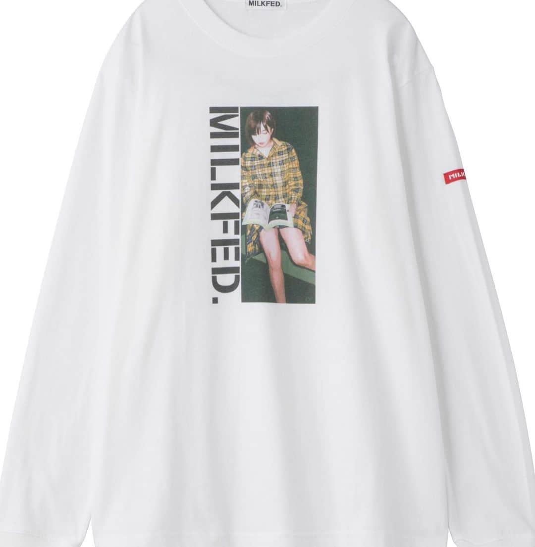 MILKFED.さんのインスタグラム写真 - (MILKFED.Instagram)「今注目の若手イラストレーター﻿ ”雪下 まゆ”さんとのコラボレーションアイテムを﻿ 1月17日（金）から行われている﻿ 雪下まゆソロ個展”Change Me”に合わせて﻿ MILKFED.店舗にて発売中！！﻿ ﻿ WINTERコレクションにある﻿ MILKFED.のアイテムを着た女の子が描かれた﻿ LS Tシャツ、トートバッグがラインナップ。﻿ ﻿ ⚠️オフィシャルオンラインストアでは﻿ 完売アイテム続々の大人気コラボレーション！﻿ オフィシャルオンラインストアにて﻿ まだお取り扱いのある店舗も確認できますので﻿ ぜひぜひ🙌🏻なくなる前に！﻿ 手に入れてください！！ ﻿ ﻿ ﻿ ﻿ MILKFED.×MAYU YUKISHITA LS TEE : ¥6,500＋TAX﻿  WHITE、BLACK SIZE：M,L﻿ ﻿ MILKFED.×MAYU YUKISHITA TOTE : ¥2,800＋TAX﻿  WHITE、BLACK ﻿ ﻿ MILKFED.直営店、オフィシャルオンラインストアcalif,MILKFED.ZOZOTOWNと﻿ MAYU YUKISHITA Solo Exhibition “Change Me”by JOINT ART BOX ﻿ curated by yasumasa yoneharaの会場にて﻿ 1月17日（金）より販売中です。﻿ ﻿ MAYU YUKISHITA Solo Exhibition “Change Me”﻿ by JOINT ART BOX curated by yasumasa yonehara﻿ ﻿ 【日時】2020年1月17日(金) – 2020年1月25日(土) 11:00 – 20:00 ※LASTDAY UNTIL 19:00﻿  Reception Party：2020年1月17日(金) 18:00 – 22:00﻿ 【場所】JOINT GALLERY / 東京都神宮前3-25-18 THE SHARE 104﻿ ﻿ 雪下まゆ﻿ 1995年12月6日生まれ、多摩美術大学デザイン卒。﻿ ﻿  写実的でありながら、イラストならではの﻿ デフォルメやラフなタッチを残した﻿ 個性的な画風で人気を集めるイラストレーター。﻿ ﻿  広告業界、音楽業界、ファッション業界などからの注目度も高く、﻿ タイアップ作品も多く手がける。 主な活動に、クリープハイプのトレーラー映像や﻿ 東京モード学園2019年版CMイラスト。﻿ Instagram：@_mognemu﻿ ﻿ ＋DA.YO.NE (米原 康正)﻿ 米原康正はアーティストで編集者。﻿ 女子ストリートカルチャーをメディアという形で表現してきた+DA.YO.NE.は、﻿ ﻿  時と場所を選ばず今なストリートカルチャーを発信する﻿ 米原康正の新プロジェクト。﻿ ﻿ #milkfed #milkfedjp﻿ #ミルクフェド ﻿ #ガーリーストリート﻿ #雪下まゆ﻿ #mayuyukishita」1月18日 10時26分 - milkfedjp