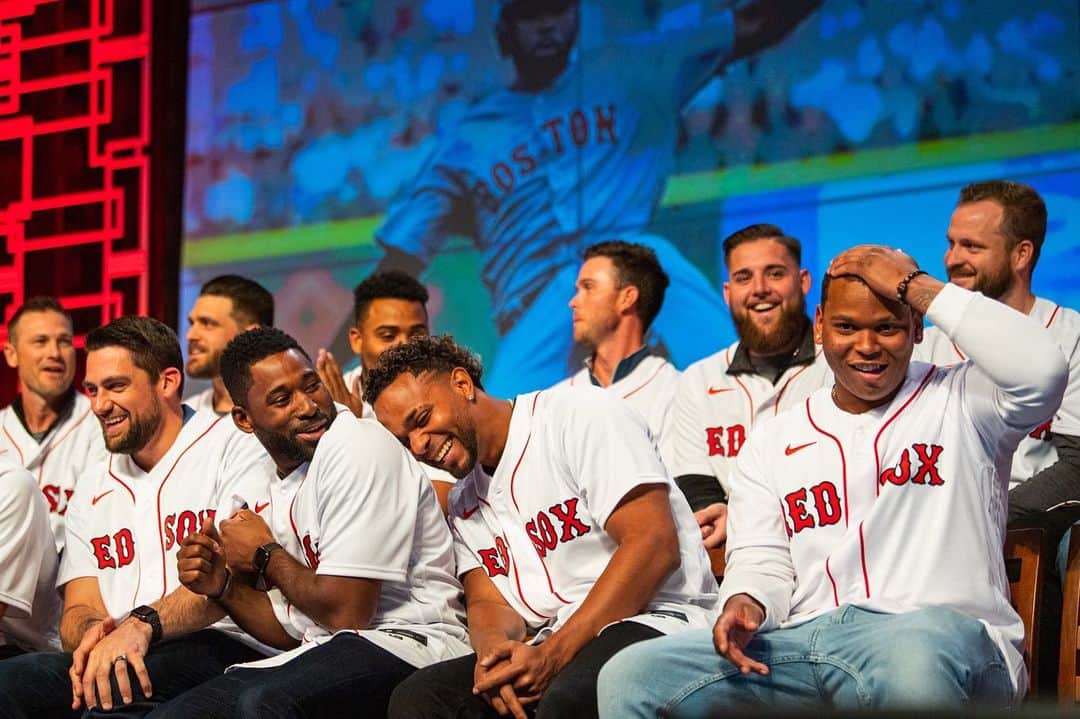 ボストン・レッドソックスさんのインスタグラム写真 - (ボストン・レッドソックスInstagram)「2020 Squad takes on #SoxWinterWeekend 😎」1月18日 10時35分 - redsox