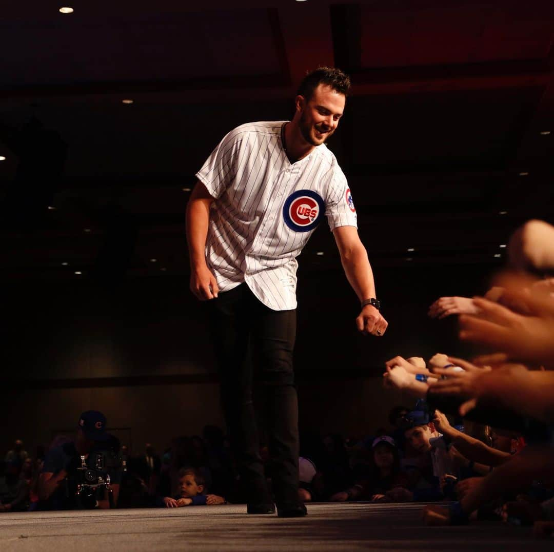 シカゴ・カブスさんのインスタグラム写真 - (シカゴ・カブスInstagram)「Crowd pleasers. #CubsCon」1月18日 10時48分 - cubs