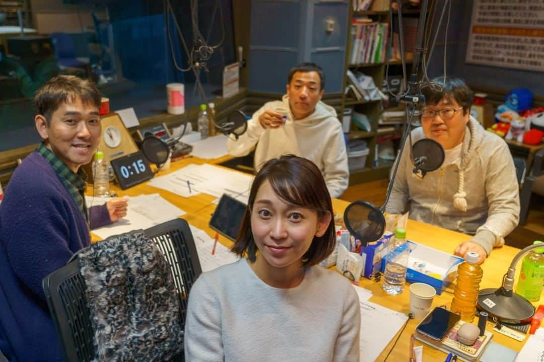 TBSラジオ「ナイツのちゃきちゃき大放送」さんのインスタグラム写真 - (TBSラジオ「ナイツのちゃきちゃき大放送」Instagram)「今日のゲストは #六角精児 さん。 演劇部は楽そうだから入った・・・その結果、 #俳優 として大成功したエピソードを語っています〜 #chaki954  #ナイツ  #tbsラジオ  #tbsradio  #土曜ワイド  #ちゃきちゃき大放送  #放送の風景  #漫才  #tbsアナウンサー  #tbs_annogram」1月18日 11時06分 - knights_chakichaki