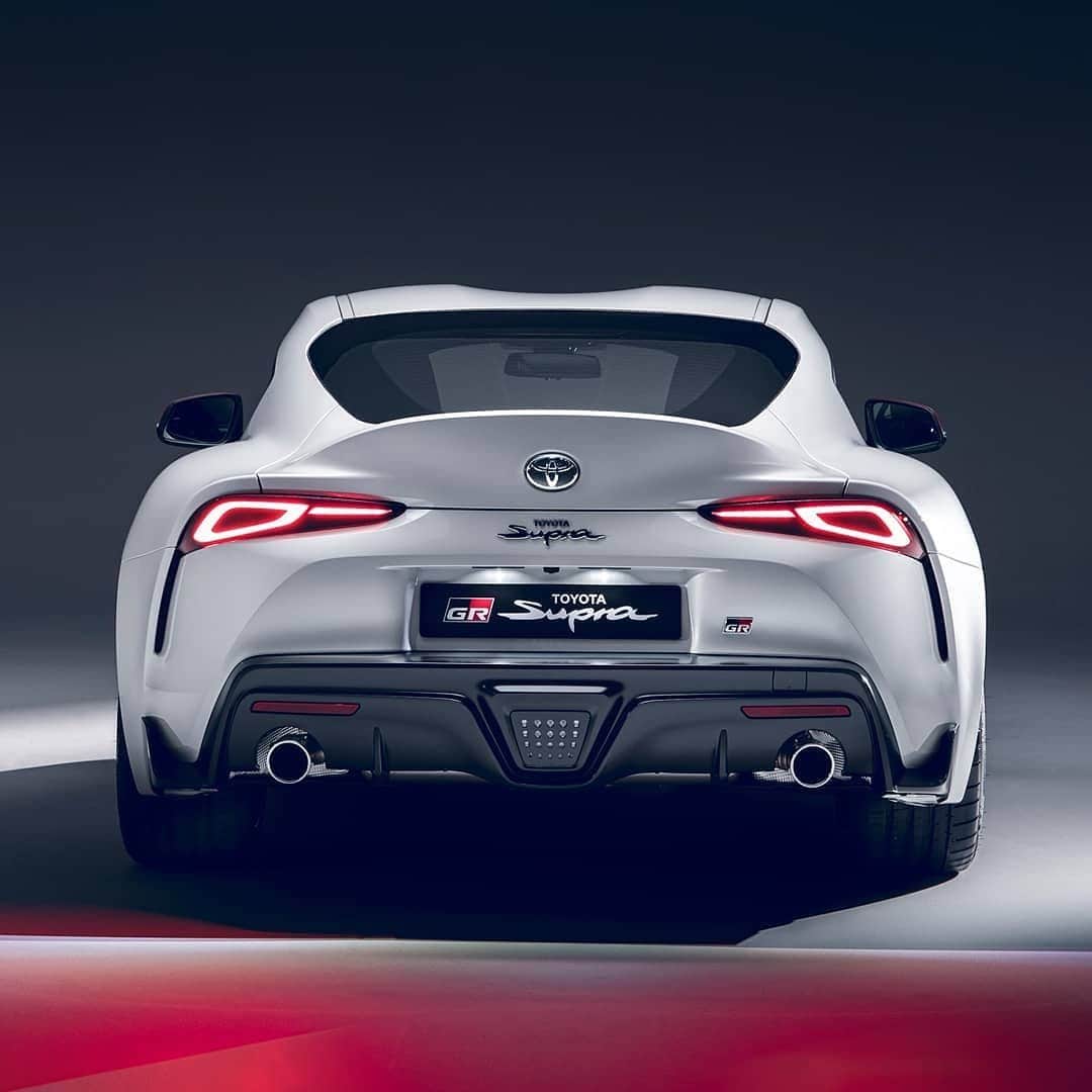 HYPEBEASTさんのインスタグラム写真 - (HYPEBEASTInstagram)「#hypeAF: @toyota has just announced an extension to its Supra line of vehicles. Named the #GRSupra, the new flagship boasts a new 2.0-liter twin-scroll turbo, four-cylinder engine. The new configuration produces 258 horsepower and 400 Nm of torque, while making the overall sports car 100 kg lighter. Hit the link in bio for full details.⁠⠀ Photo: Toyota」1月18日 11時26分 - hypebeast