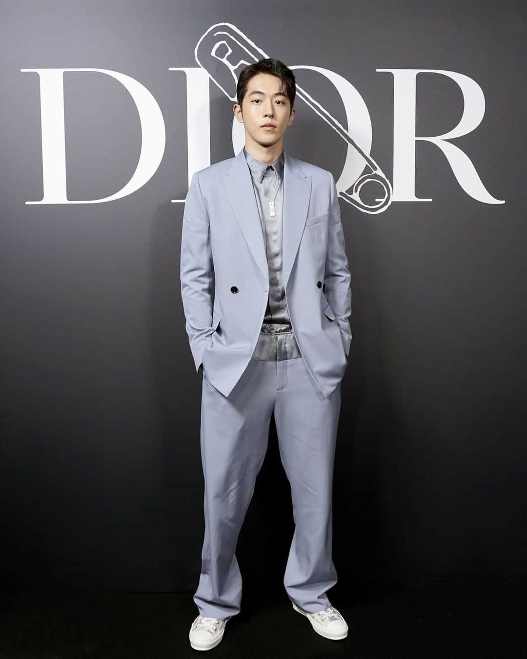 クリスチャンディオールさんのインスタグラム写真 - (クリスチャンディオールInstagram)「Among the #StarsinDior attending the #DiorWinter20 men's show by @MrKimJones, actor Nam Joo-Hyuk (@skawngur) arrived dressed in #DiorSummer20.」1月18日 12時00分 - dior