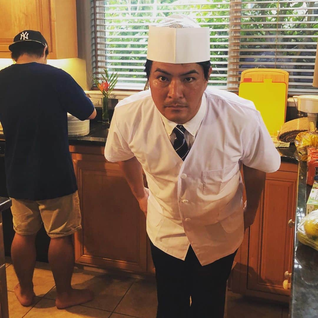 瀬下豊さんのインスタグラム写真 - (瀬下豊Instagram)「今回も料理させていただいてます！ 内容は大阪チャンネルで！！ #浜ちゃん後輩と行くハワイ島で休日」1月18日 12時57分 - tjkseshita