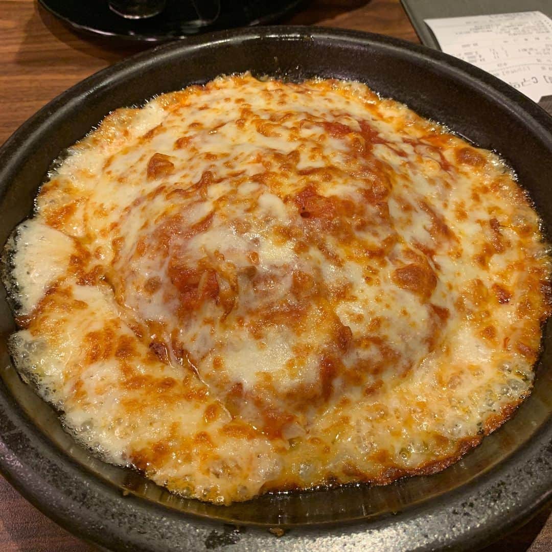 などちゃん（이선형／イソンヒョン）さんのインスタグラム写真 - (などちゃん（이선형／イソンヒョン）Instagram)「짱맛탱😭👍🍕💖 #이재모피자」1月18日 12時59分 - nado_odo