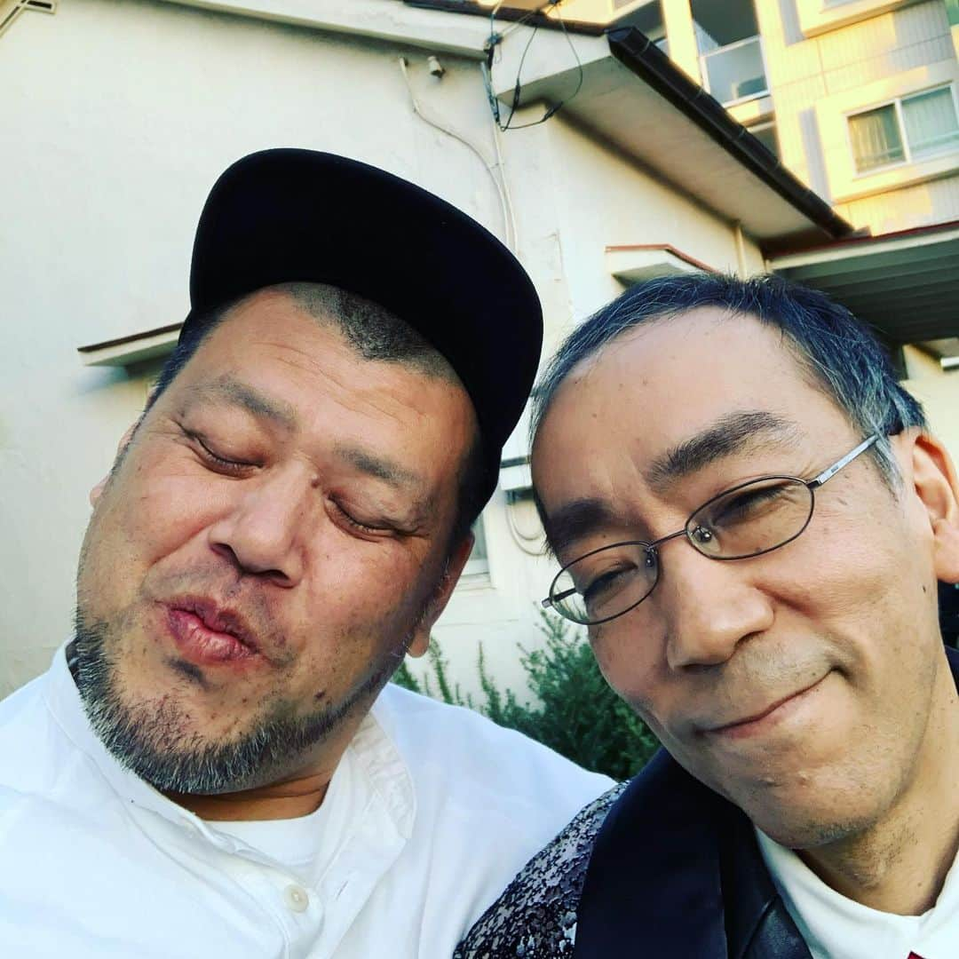 くっきー（川島邦裕）さんのインスタグラム写真 - (くっきー（川島邦裕）Instagram)「#マブ #ガッキーちゃん #新垣隆 ちゃん #マブ #ちょこちょこ #ツーショットっちゃうなぁ #マブだかんね #画像保存して #ジェニーハイ のアルバム #ジェニーハイストーリーの #まるで幸せ #を流しながら #スライドショーでご堪能ください #泣いちまうよぉ〜❤︎ #てぽっ❤︎ ※最後の画像は間違えたぽよ❤︎ふほっ❤︎」1月18日 14時06分 - nikuguso_taro