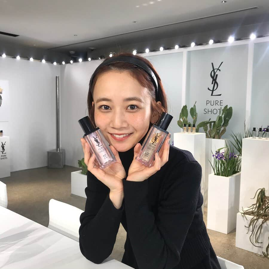 三戸なつめさんのインスタグラム写真 - (三戸なつめInstagram)「YSL BEAUTY “PURE SHOTS” LAUNCH EVENTに行ってきました♡ 自然とカラフルに囲まれた会場が本当に素敵だったなぁ。 イヴ・サンローランが愛したモロッコ、いつか行ってみたい。 それから肌診断もしてもらいました！ 26歳！とりあえず一安心！笑 自分のお肌の事を診断してもらってわたしに合う美容液を教えてもらいました！ もうすぐ30歳だから本腰入れて頑張りましょうね私！！笑 @yslbeauty  #mito_natsume #ピュアショット #ピュアショットナイトセラム」1月18日 16時47分 - mito_natsume