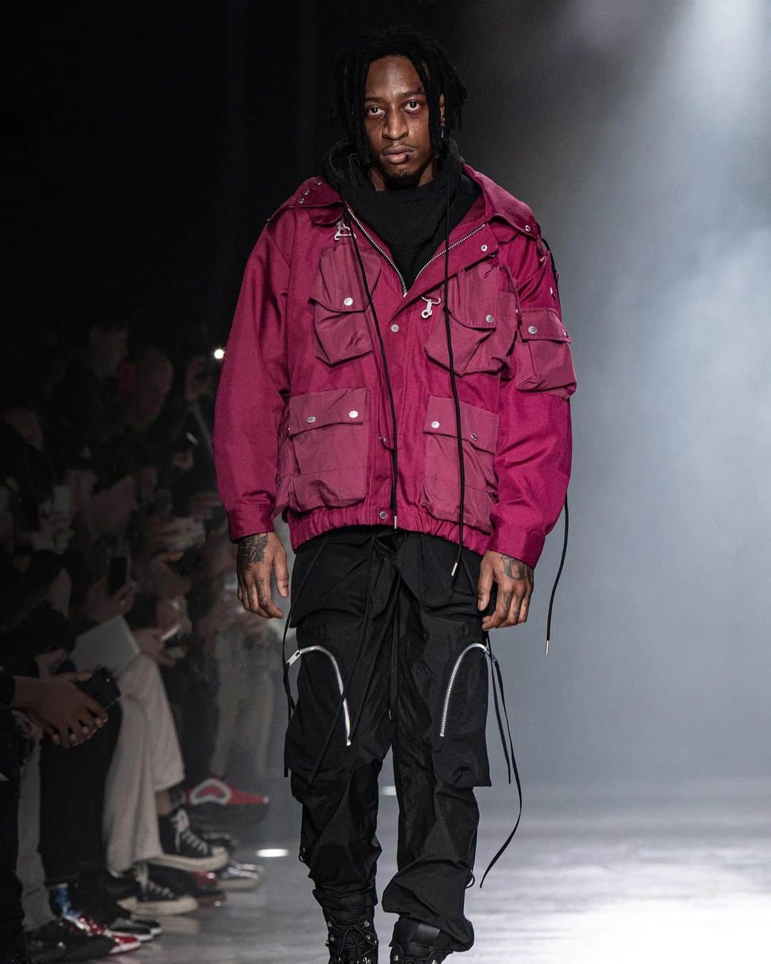 のインスタグラム：「Special thanks for joining TATRAS show @88camino @88glamxo —  TATRAS x @riot__hill runway show during #PFW at Palais de Tokyo.  ______⁠⠀ #SoFarSoGood #TatrasxRiotHill #FW20⁠⠀」