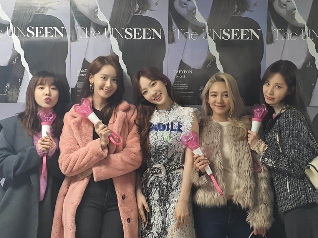 サニー のインスタグラム：「오랜만에!! #GG4EVA #탱콘 화이팅!! #theunseen #귀호강」