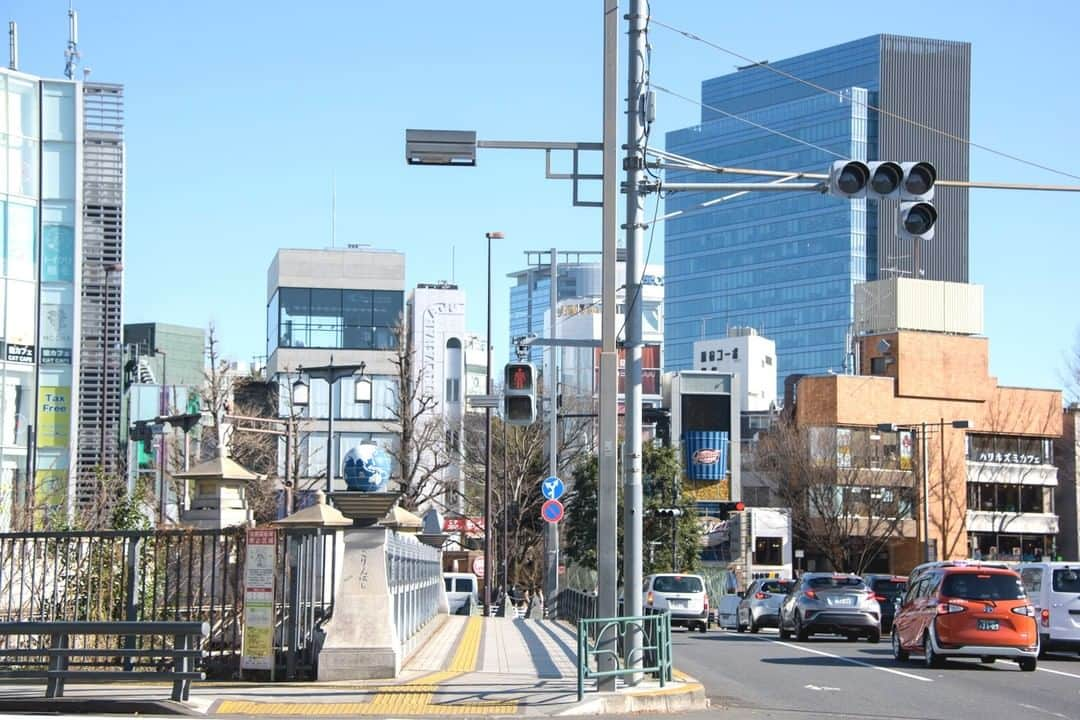 東京都庁広報課さんのインスタグラム写真 - (東京都庁広報課Instagram)「「五輪橋　（渋谷区神園町）Gorin-bashi/(2020.1.9撮影) 」 最寄り駅：原宿駅　明治神宮前駅 #明治神宮　#表参道　#原宿　#神宮橋　#五輪橋 #代々木競技場 #明治神宮前駅#beautifuldestinations #tokyotrip #tokyotravel #passionpassport #tokyojapan #instatokyo #loves_nippon #phos_japan #bestjapanpics #cooljapan #japan_of_insta #discovertokyo #photo_jpn #東京観光 #東京旅行 #illgrammers #景色 #お出かけ #東京 #Tokyo #东京 #도쿄 #tokyogood」1月18日 17時00分 - tocho_koho_official