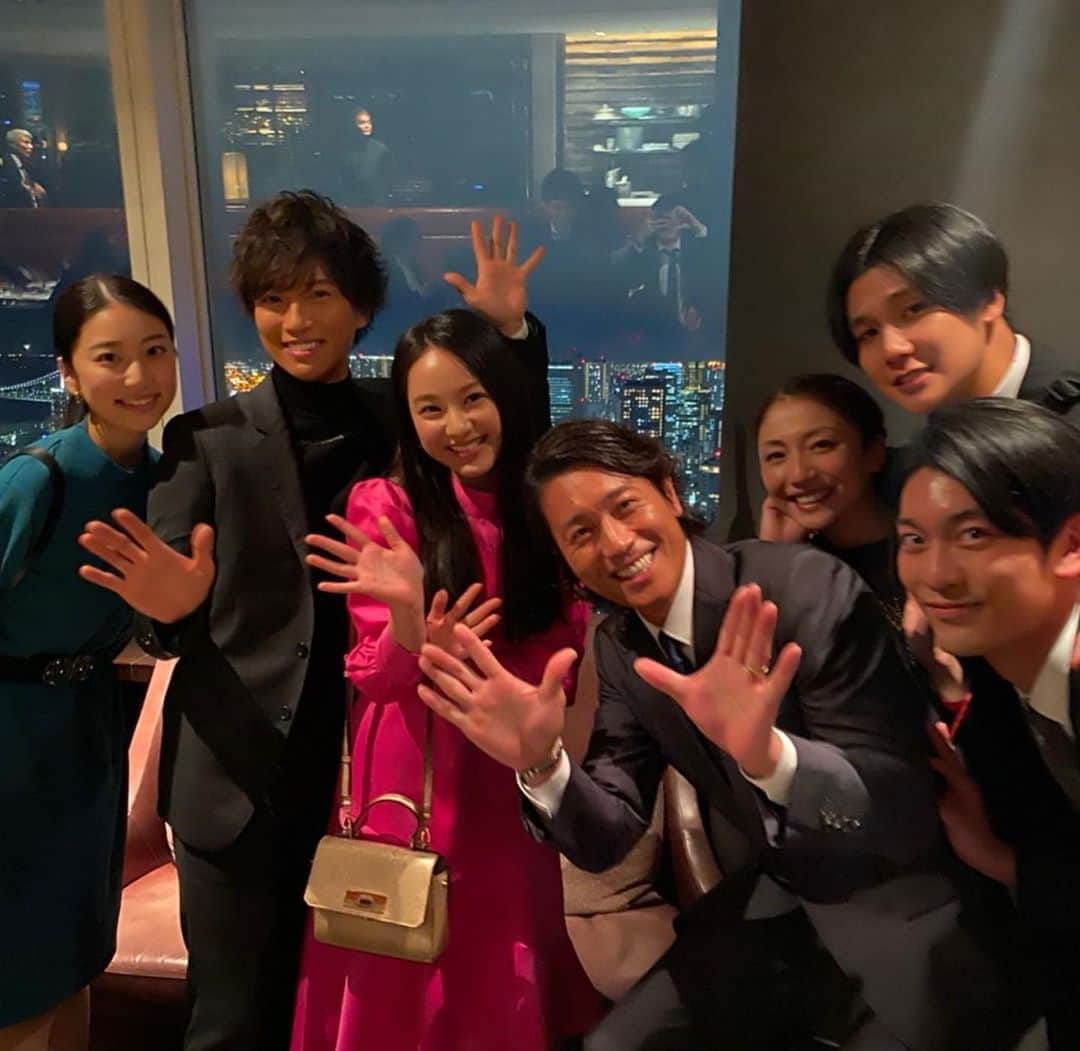 岡田龍太郎さんのインスタグラム写真 - (岡田龍太郎Instagram)「昨日は事務所の新年会でした！ 戦隊の先輩南圭介さん📸 ドラ恋でおなじみモカちゃん📸 #ケイダッシュ新年会」1月18日 17時37分 - ryutarookada_official