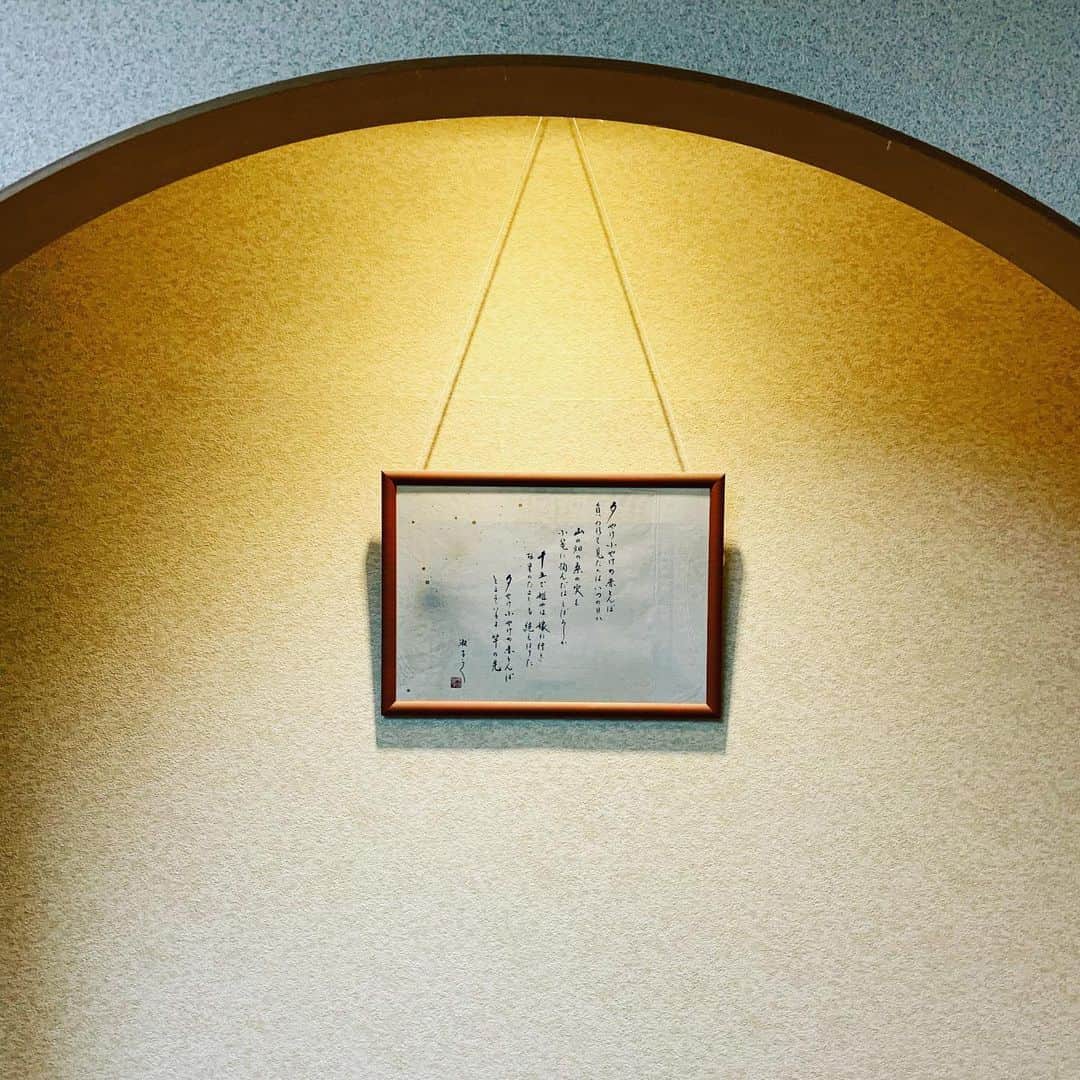 のインスタグラム：「#本日のホテル絵画」