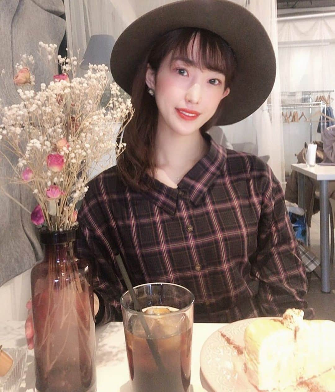 近藤夏奈さんのインスタグラム写真 - (近藤夏奈Instagram)「☕️🍰✖︎💐﻿ ﻿ ﻿ ﻿ ﻿ ﻿ ﻿ ﻿ ﻿ #cafemode」1月18日 18時38分 - kana_kondo_official_