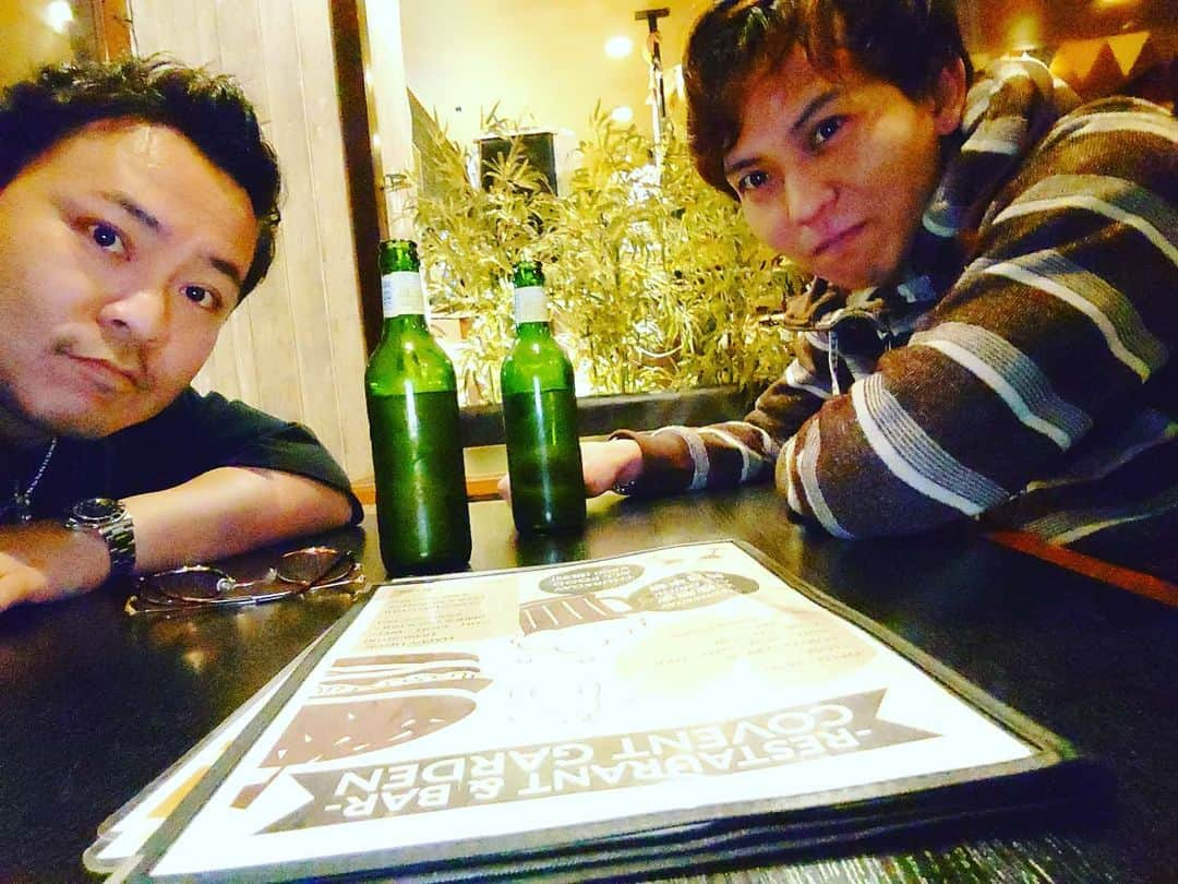 高井俊彦さんのインスタグラム写真 - (高井俊彦Instagram)「【今からええとこ行く‼️】 ジ・白川バンドのヴォーカルとギターで今からええとこ行きます☺✌ 楽しみ⤴️⤴️⤴️ #ジ白川バンド  #南堀江  #コベントガーデン  #scorefactory」1月18日 18時53分 - takai_toshihiko