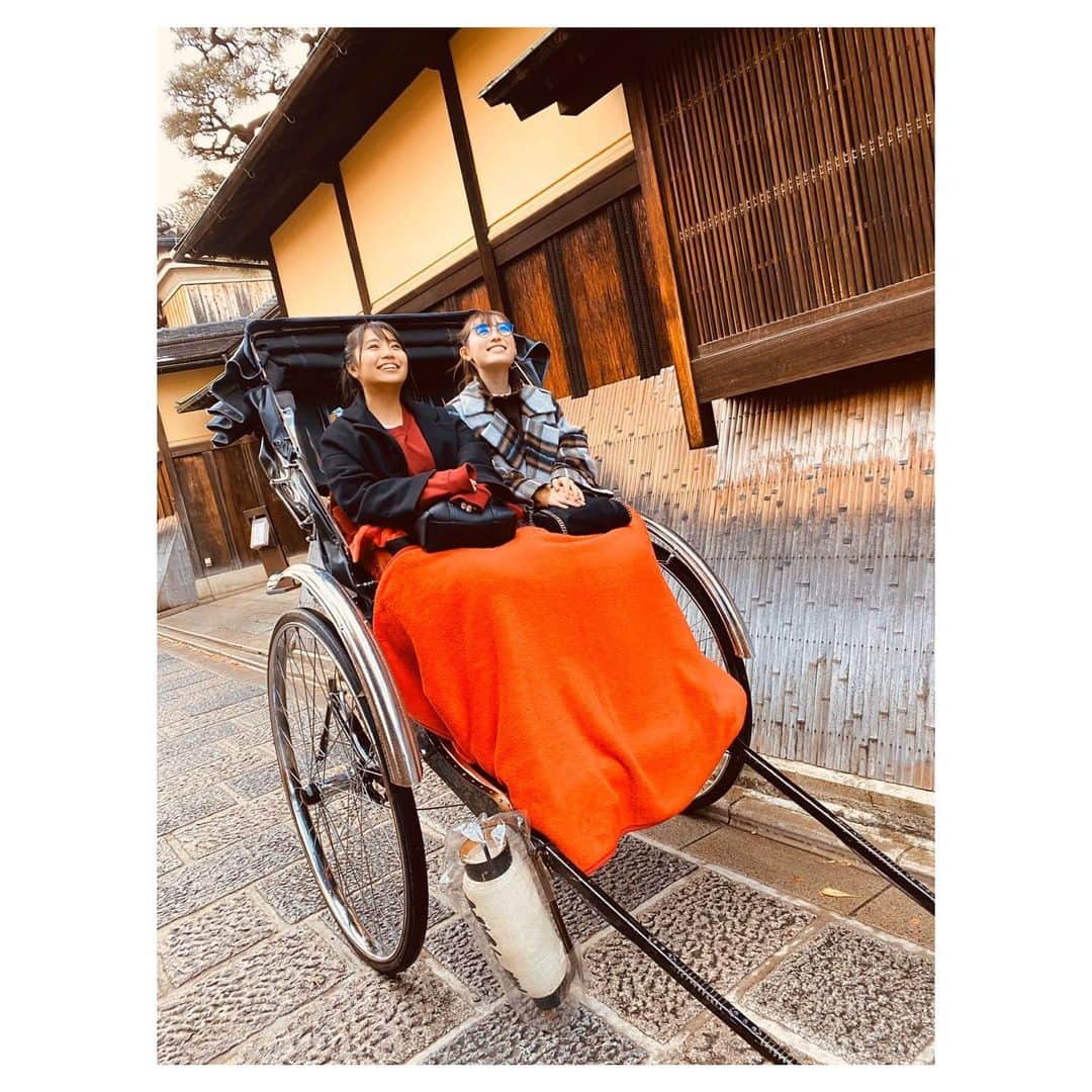 福原遥さんのインスタグラム写真 - (福原遥Instagram)「. 優乃とお正月に行った京都旅☺︎ ずーっと一緒にいられる落ち着くお方。 優しい空気を吸ってのんびり旅。 しょうもないことでたくさん笑ったり。 2020年のことを2人で ワクワクしながら話したり。 ほっこり癒される旅でした。  #大原優乃　ちゃん #2020年　#子年 #お酒じゃなくてぶどうジュース #カッコつけてみた笑」1月18日 19時57分 - haruka.f.official