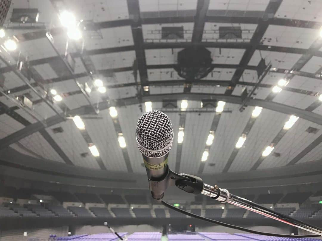 ハジメタルさんのインスタグラム写真 - (ハジメタルInstagram)「GLAY ARENA TOUR 2019-2020 DEMOCRACY 25TH HOTEL GLAY THE SUITE ROOM @三重県営サンアリーナ  1日目  #GLAY #hotelglay  #三重県営サンアリーナ」1月18日 20時03分 - hajimetaldeath