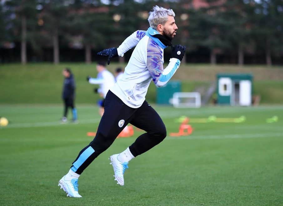 セルヒオ・アグエロさんのインスタグラム写真 - (セルヒオ・アグエロInstagram)「Hat-trick boots 🤟🏽. Thanks @pumafootball #mancity」1月18日 21時27分 - kunaguero