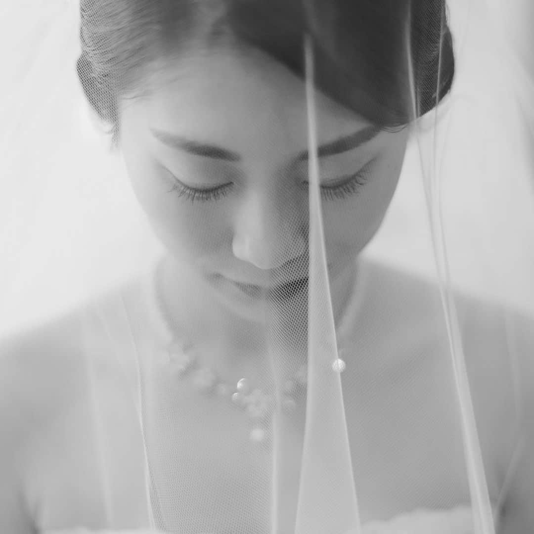 BRAININGPICTURES_tokyoのインスタグラム：「. . . . . . Company:⁣ @brainingpictures_tokyo⁣  photo by @fujii_fumiya  #brainingpictures  #brainingpictures_tokyo  #wedding #weddingday #weddingphotography #weddingphotographer #veryspecialday  #bridal  #花嫁準備 #関東前撮り #卒花  #タカミブライダル #南青山ルアンジェ教会  #ウェディング  #ブライダル  #結婚式 #結婚写真  #関東花嫁  #ウエディングレポ #プレ花嫁さんと繋がりたい  #プレ花嫁  #プレ花嫁準備 #2019秋婚  #2019冬婚 #2020春婚」
