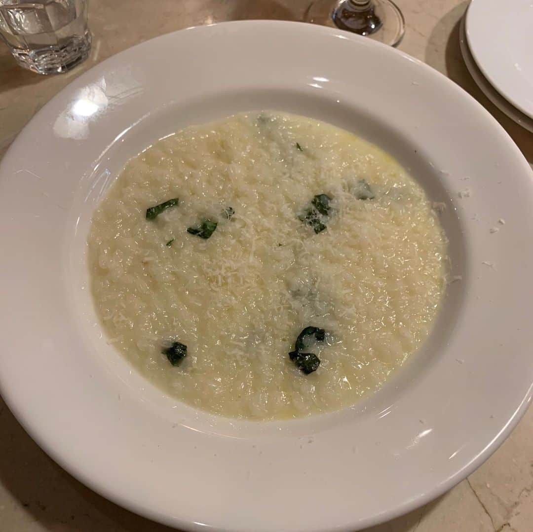 satomiさんのインスタグラム写真 - (satomiInstagram)「外苑前でイタリアン🍽🍝 * * #セントベーネ  #セントベーネ外苑前  #イタリアン #ランチ #さとみのグルメ記録  #外苑前ランチ #飯テロ #パスタ #リゾット #野球みたい  #エステプロラボ　の横 #パスタランチ #ヤクルトスワローズ #神宮球場 #炭水化物祭り  #プリンブーム #スイーツ女子 #sentobene」1月19日 10時09分 - saatoomii47