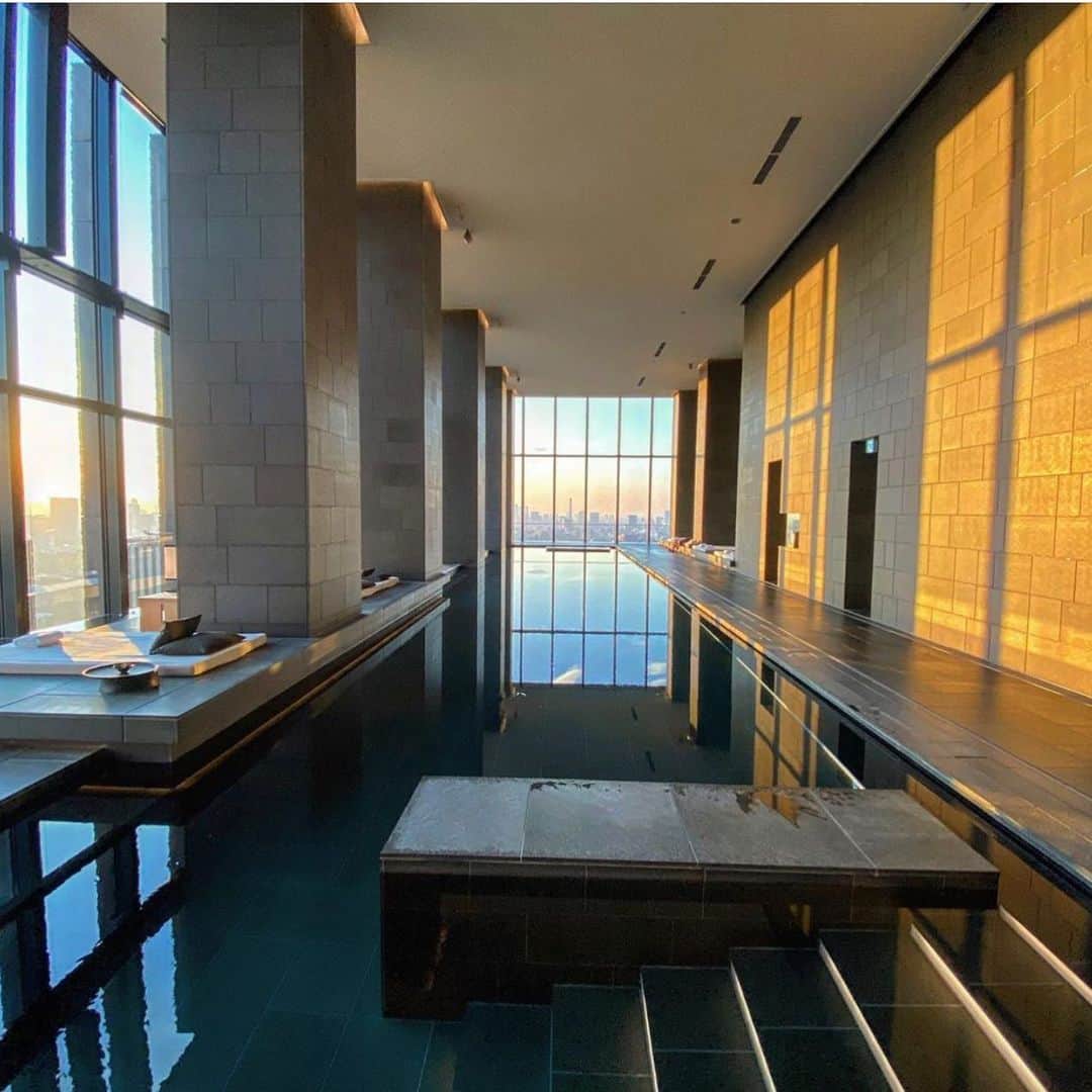 コナー・ドワイヤーのインスタグラム：「Hello old friend 🏊🏼‍♂️🇯🇵」