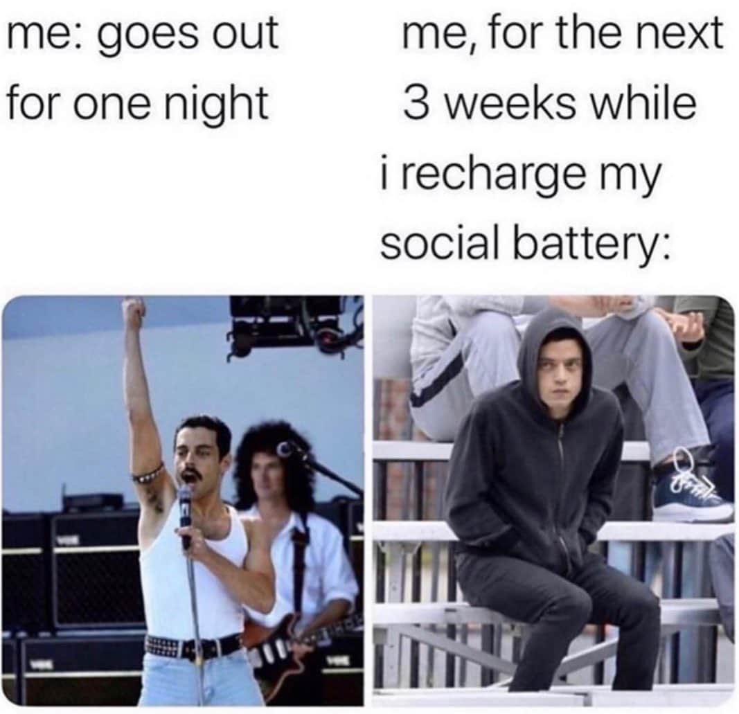 ブリアナ・ホリーのインスタグラム：「shout out to my fellow introverts」