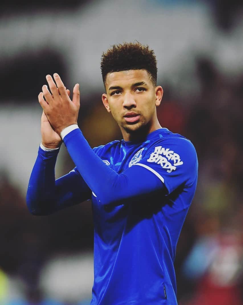メイソン・ホールゲイトのインスタグラム：「Tough point away from home. Onto Tuesday💙」