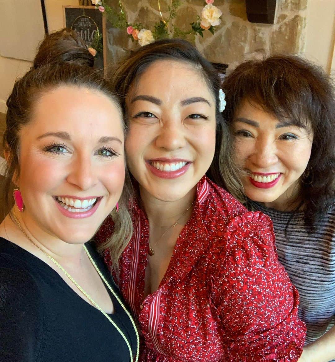 カーリー・パターソンさんのインスタグラム写真 - (カーリー・パターソンInstagram)「What a special morning showering one of our best friends!!!! We love you and your sweet family so much and we can’t wait for baby girl to arrive🥰🤍」1月19日 7時30分 - carlypatterson04