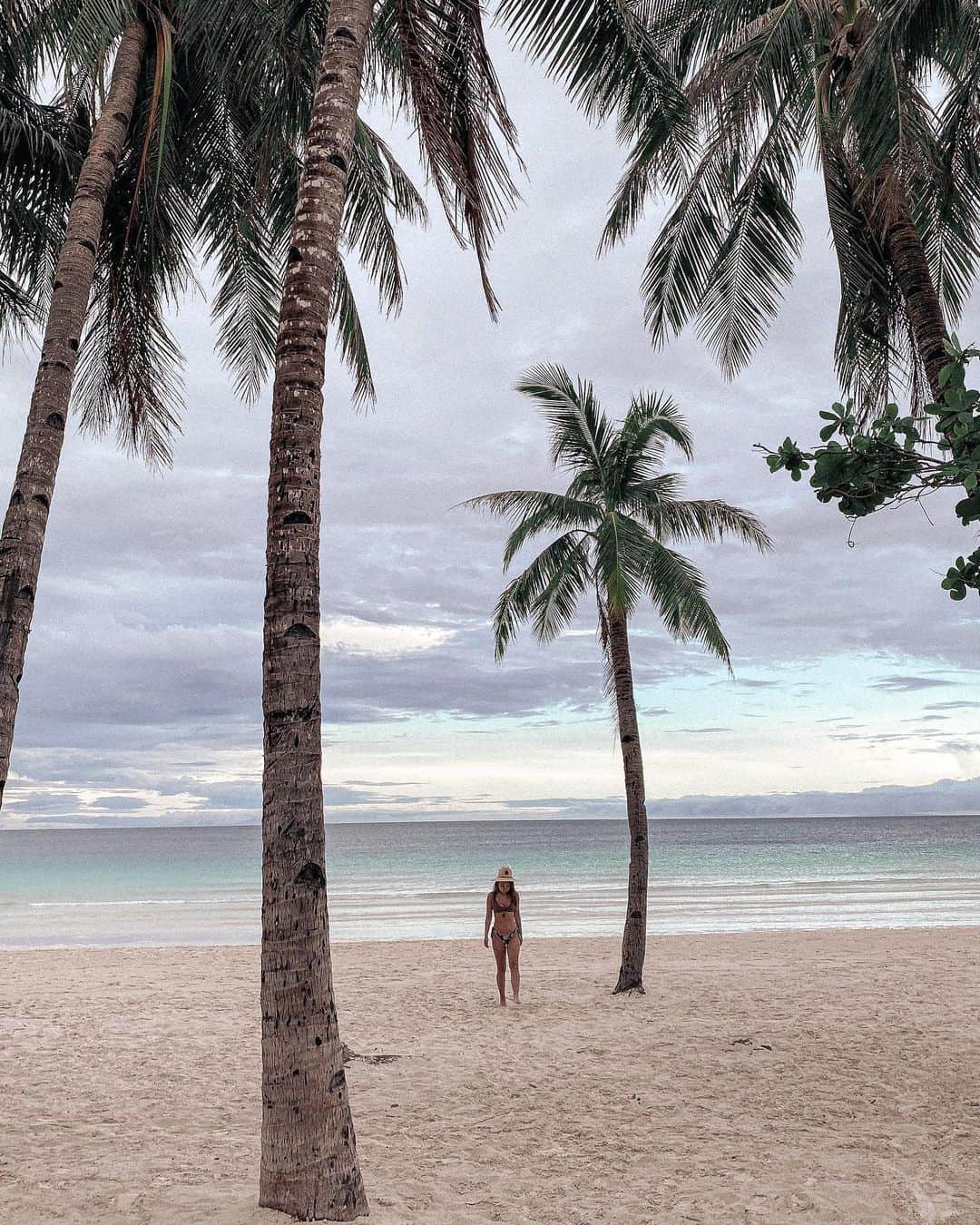 Manamiのインスタグラム：「Good morning Boracay🌴」