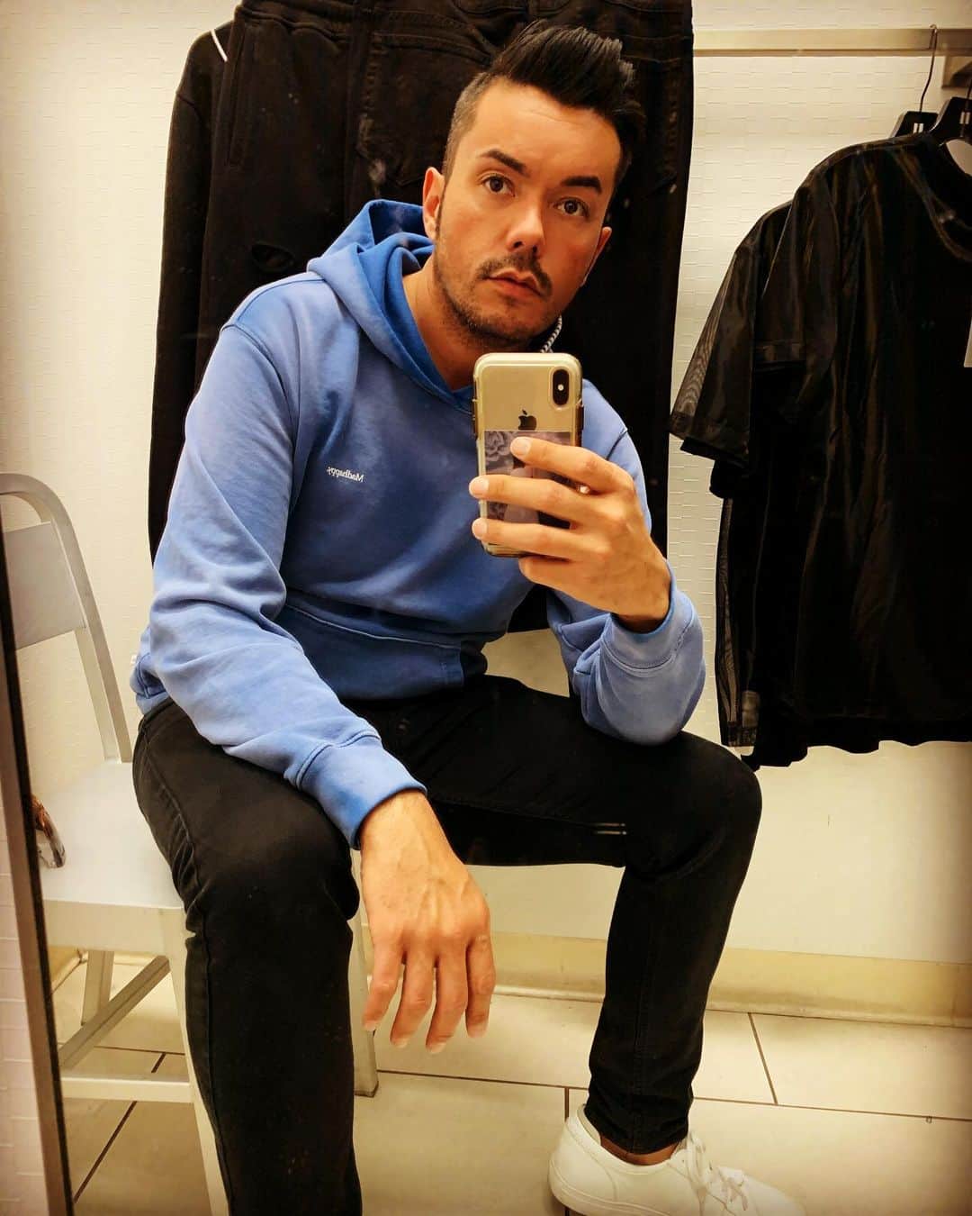 アンソニー・ラモスのインスタグラム：「🔵💙」